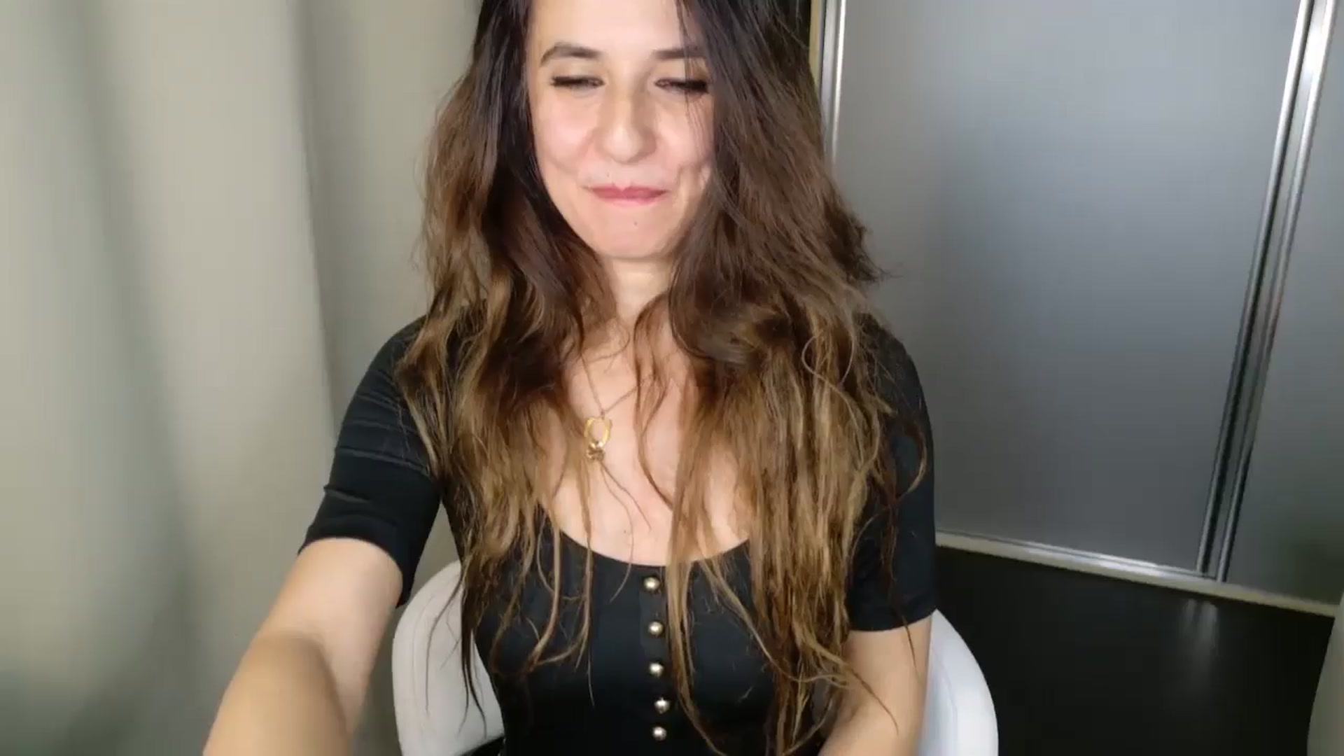 Gallery image thumbnail from DANIELLE's myfreecams stream on, 04/09/2025, 04:08 image 12 of 20