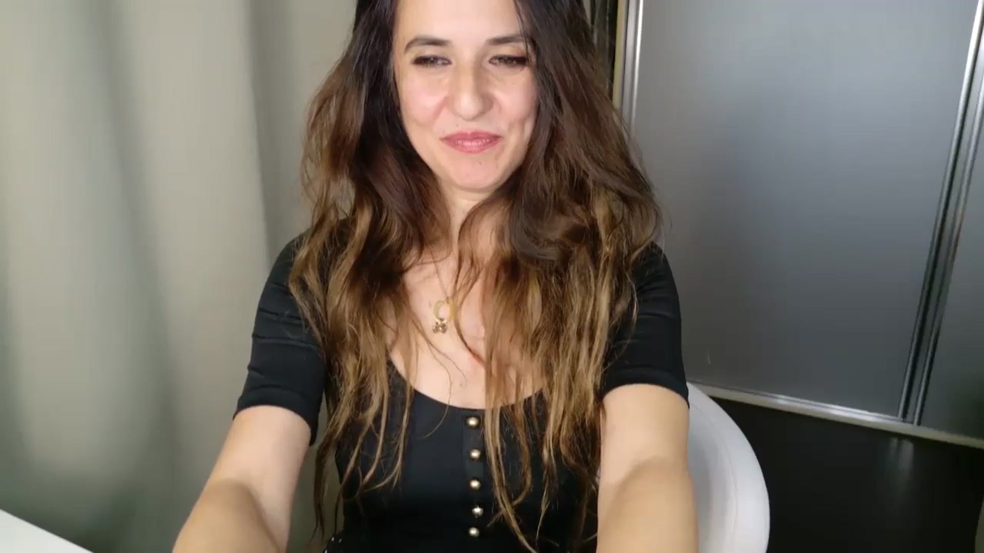 Gallery image thumbnail from DANIELLE's myfreecams stream on, 04/09/2025, 04:08 image 7 of 20