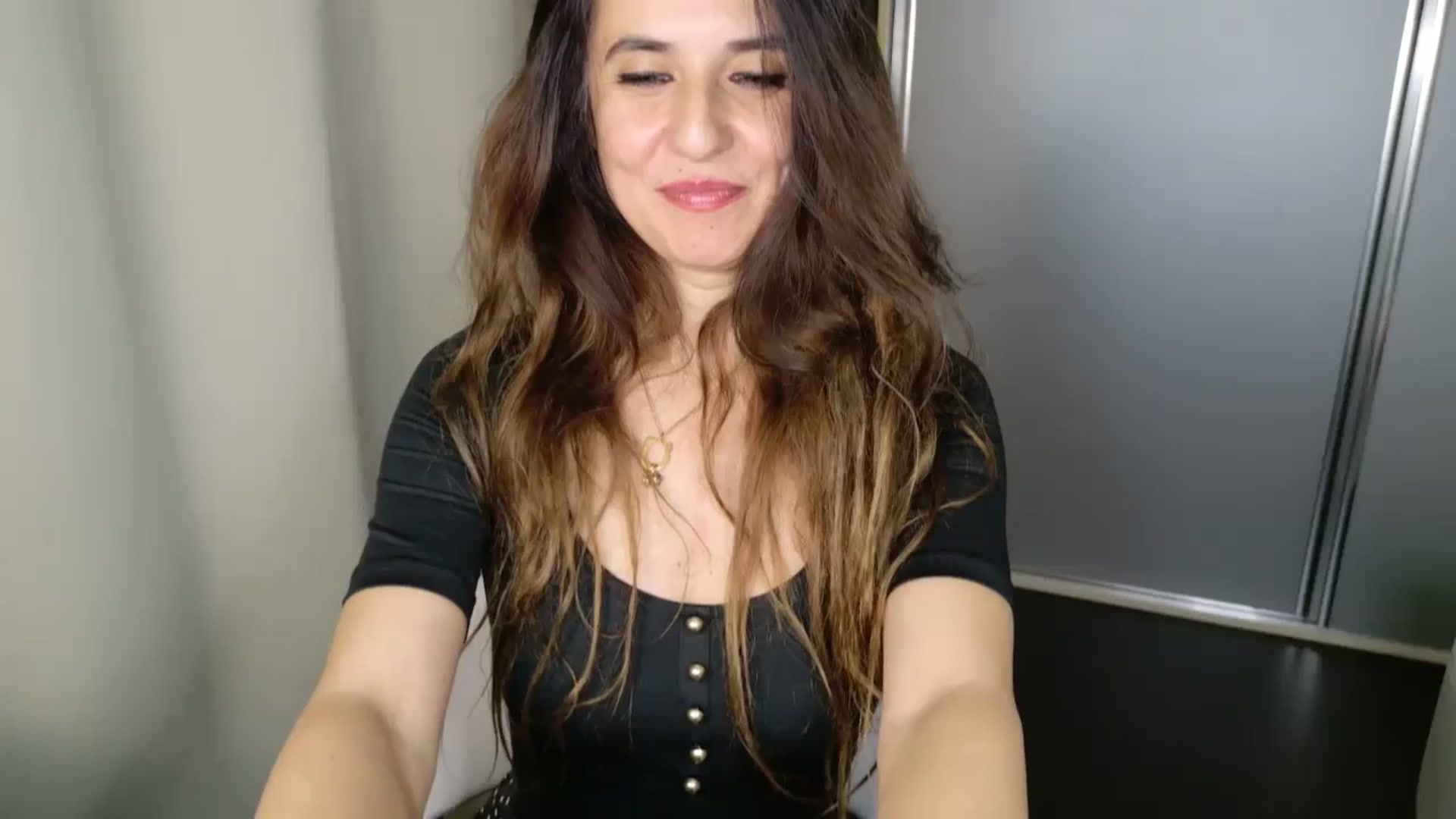 Gallery image thumbnail from DANIELLE's myfreecams stream on, 04/09/2025, 04:08 image 11 of 20