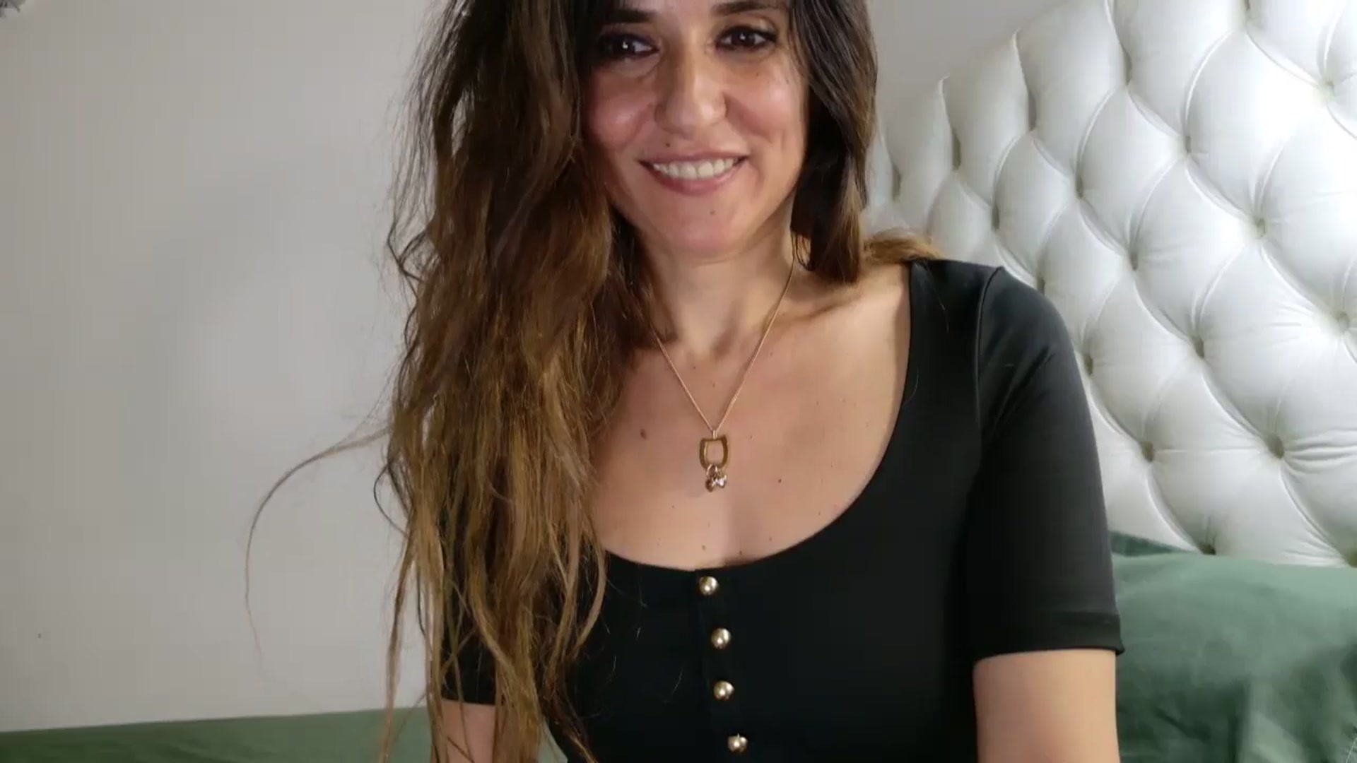 Gallery image thumbnail from DANIELLE's myfreecams stream on, 04/09/2025, 09:33 image 16 of 20