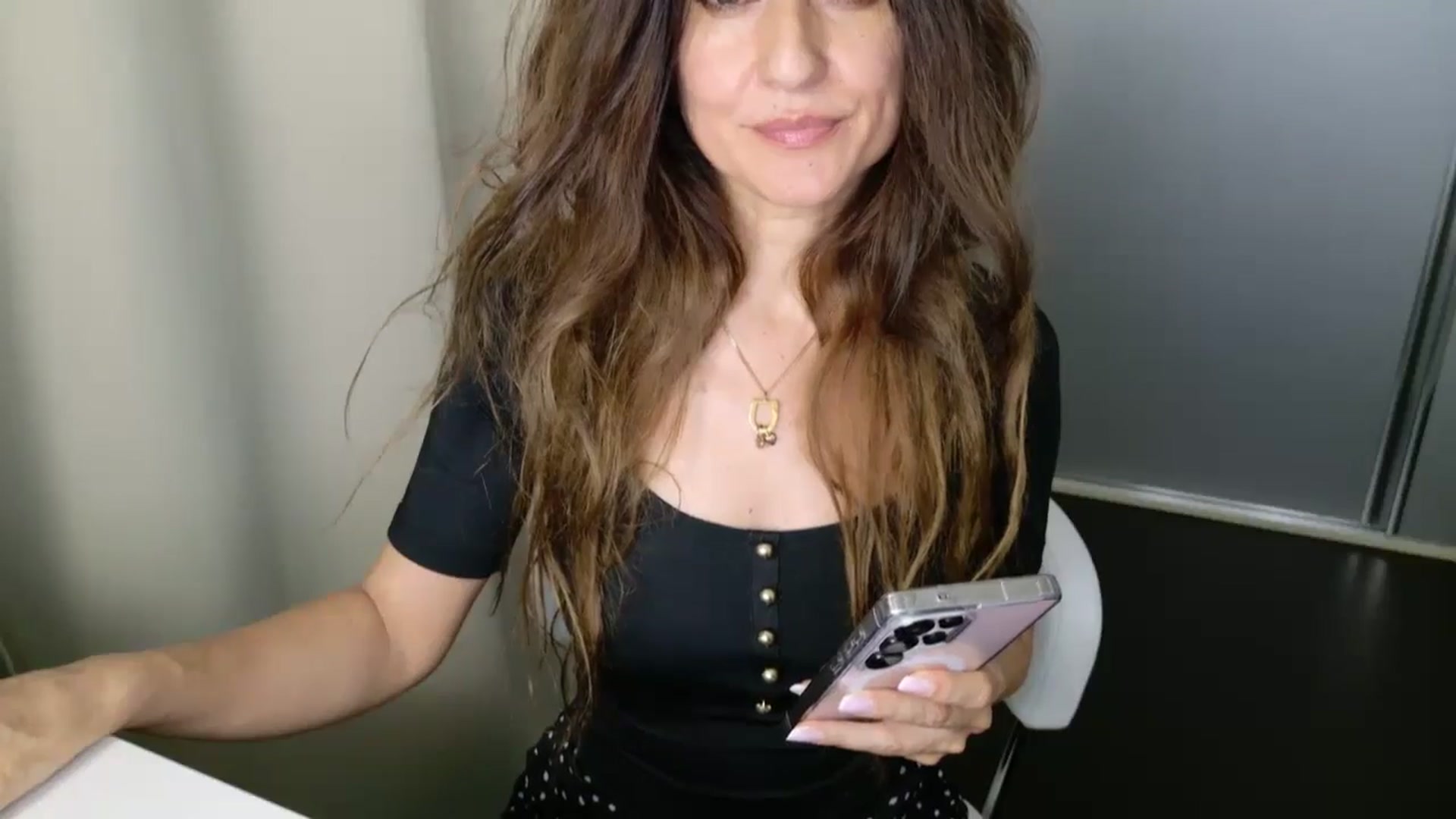 Gallery image thumbnail from DANIELLE's myfreecams stream on, 04/09/2025, 09:33 image 6 of 20