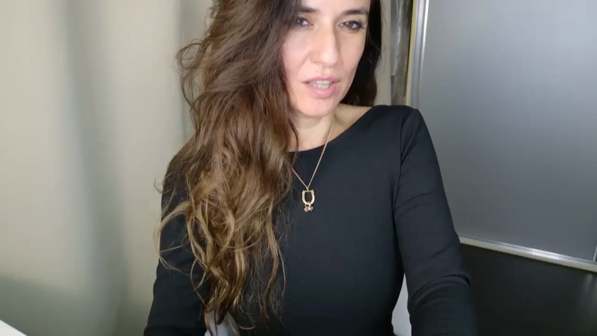 Gallery image thumbnail from DANIELLE's myfreecams stream on, 04/12/2025, 05:37 image 4 of 20