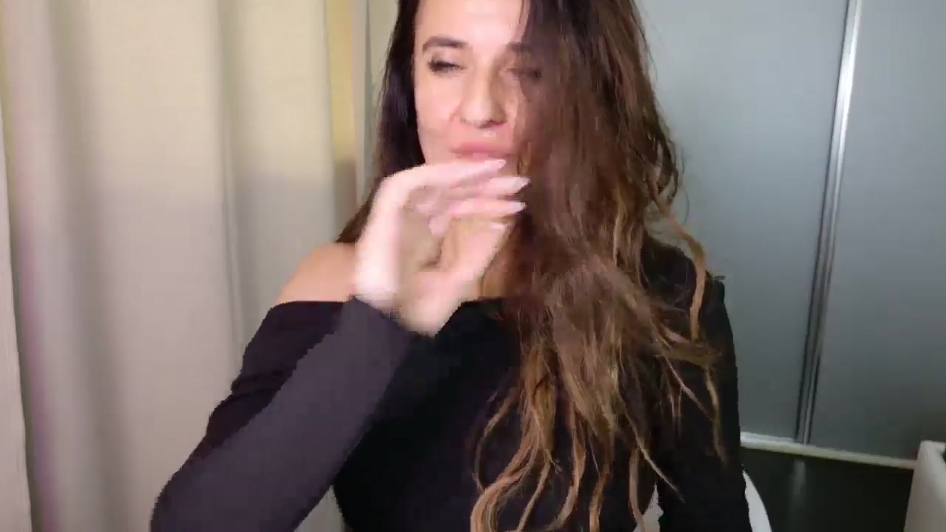 Gallery image thumbnail from DANIELLE's myfreecams stream on, 04/12/2025, 09:38 image 7 of 20