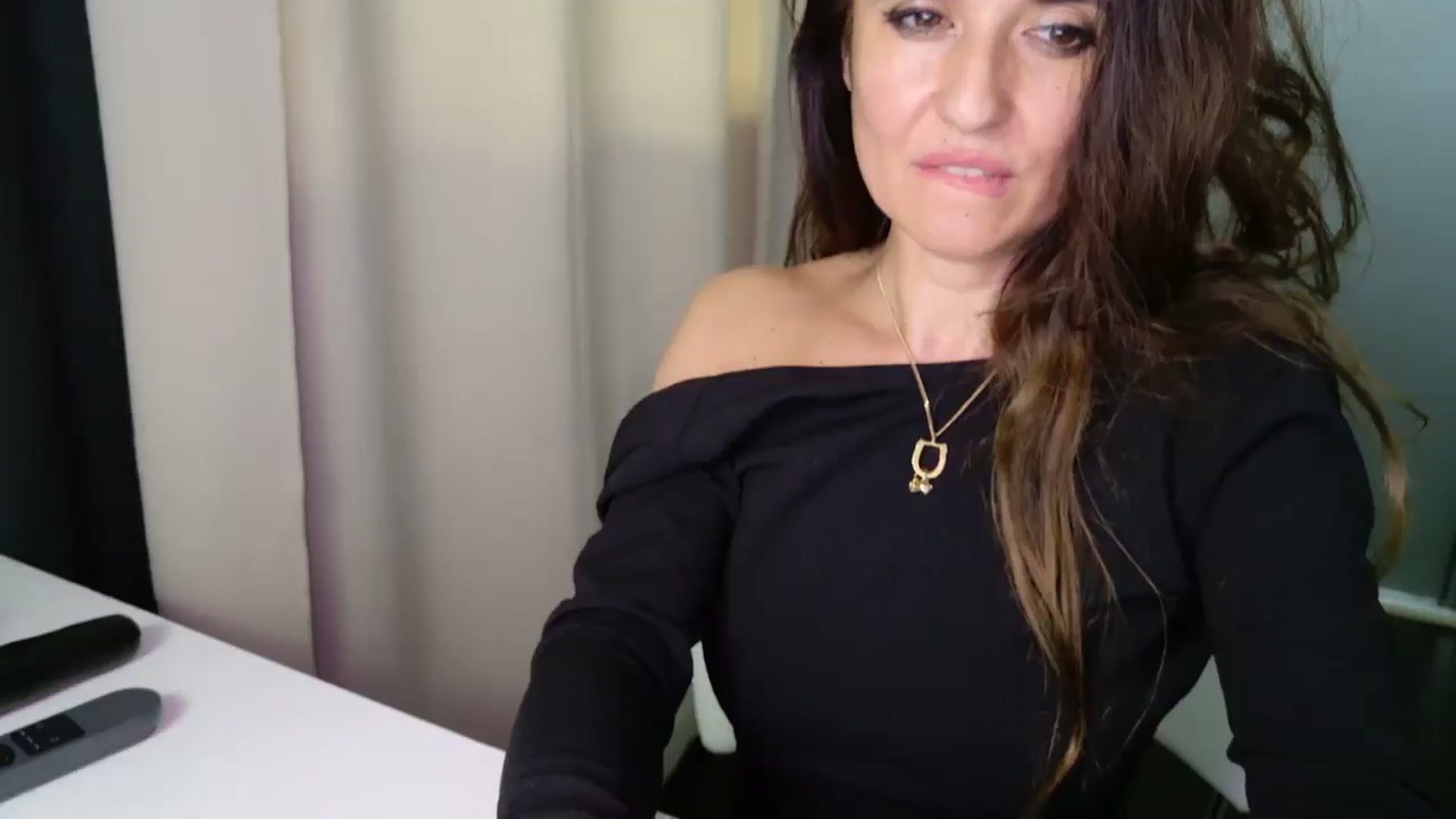 Gallery image thumbnail from DANIELLE's myfreecams stream on, 04/12/2025, 09:38 image 18 of 20