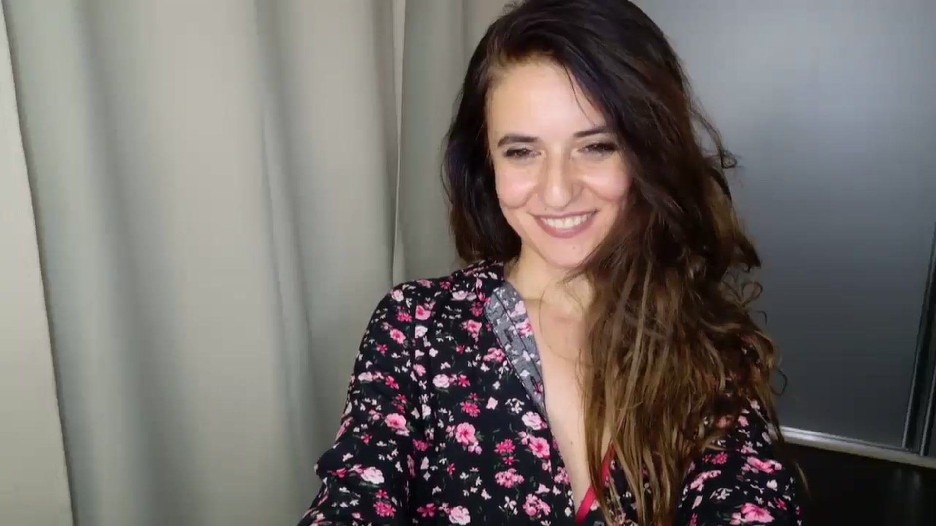 Gallery image thumbnail from DANIELLE's myfreecams stream on, 04/13/2025, 05:32 image 5 of 20