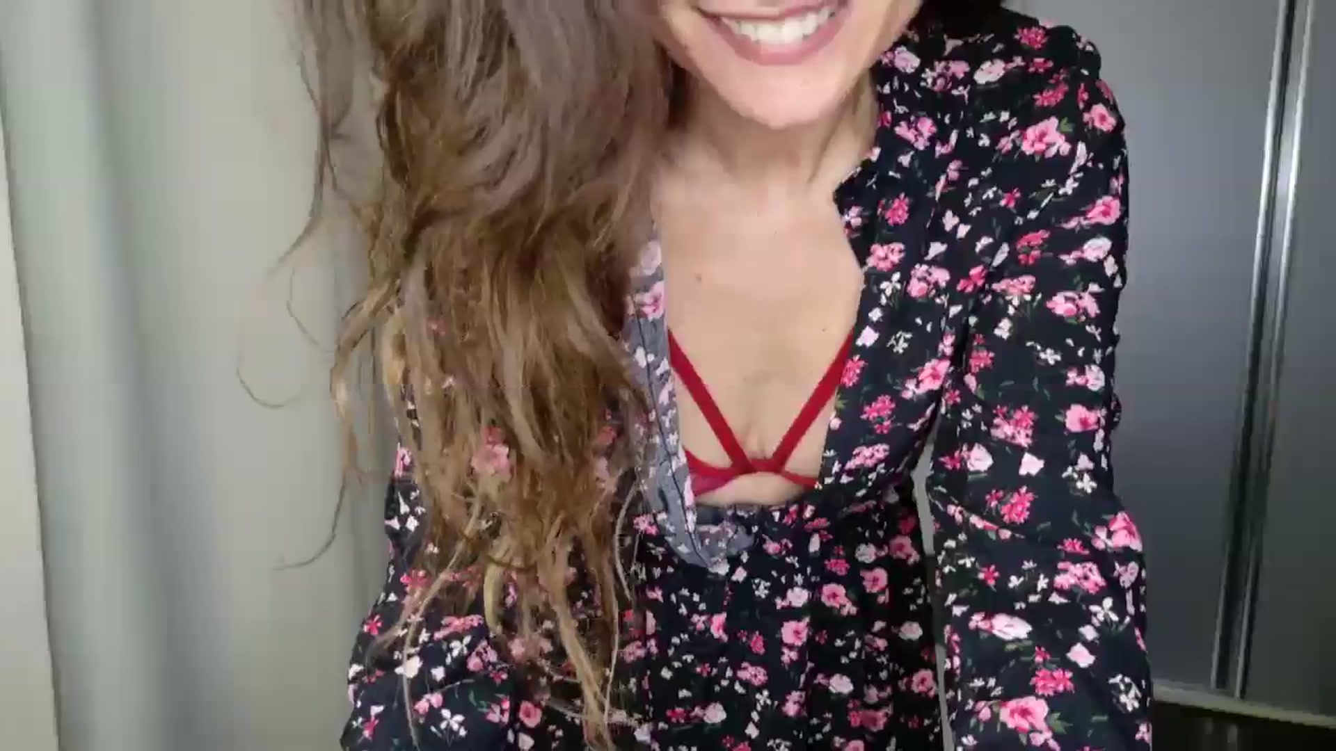 Gallery image thumbnail from DANIELLE's myfreecams stream on, 04/13/2025, 05:32 image 9 of 20