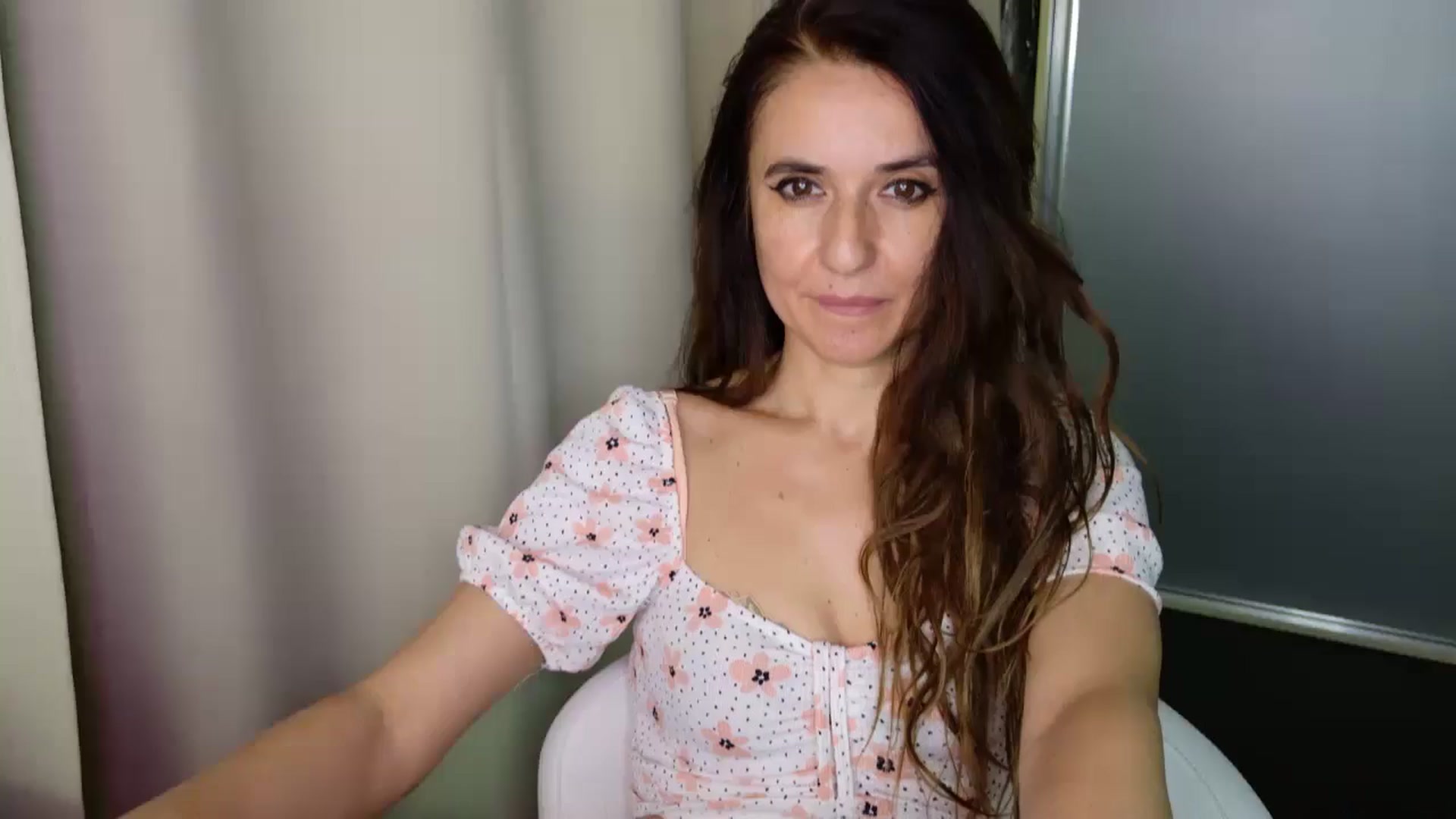 Gallery image thumbnail from DANIELLE's myfreecams stream on, 04/14/2025, 06:16 image 11 of 20
