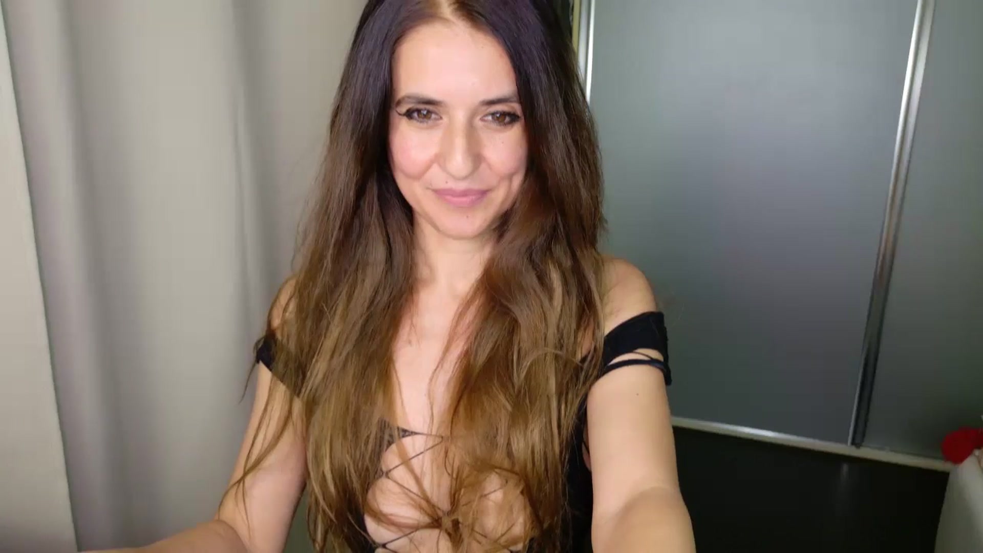Gallery image thumbnail from DANIELLE's myfreecams stream on, 04/15/2025, 16:56 image 12 of 20