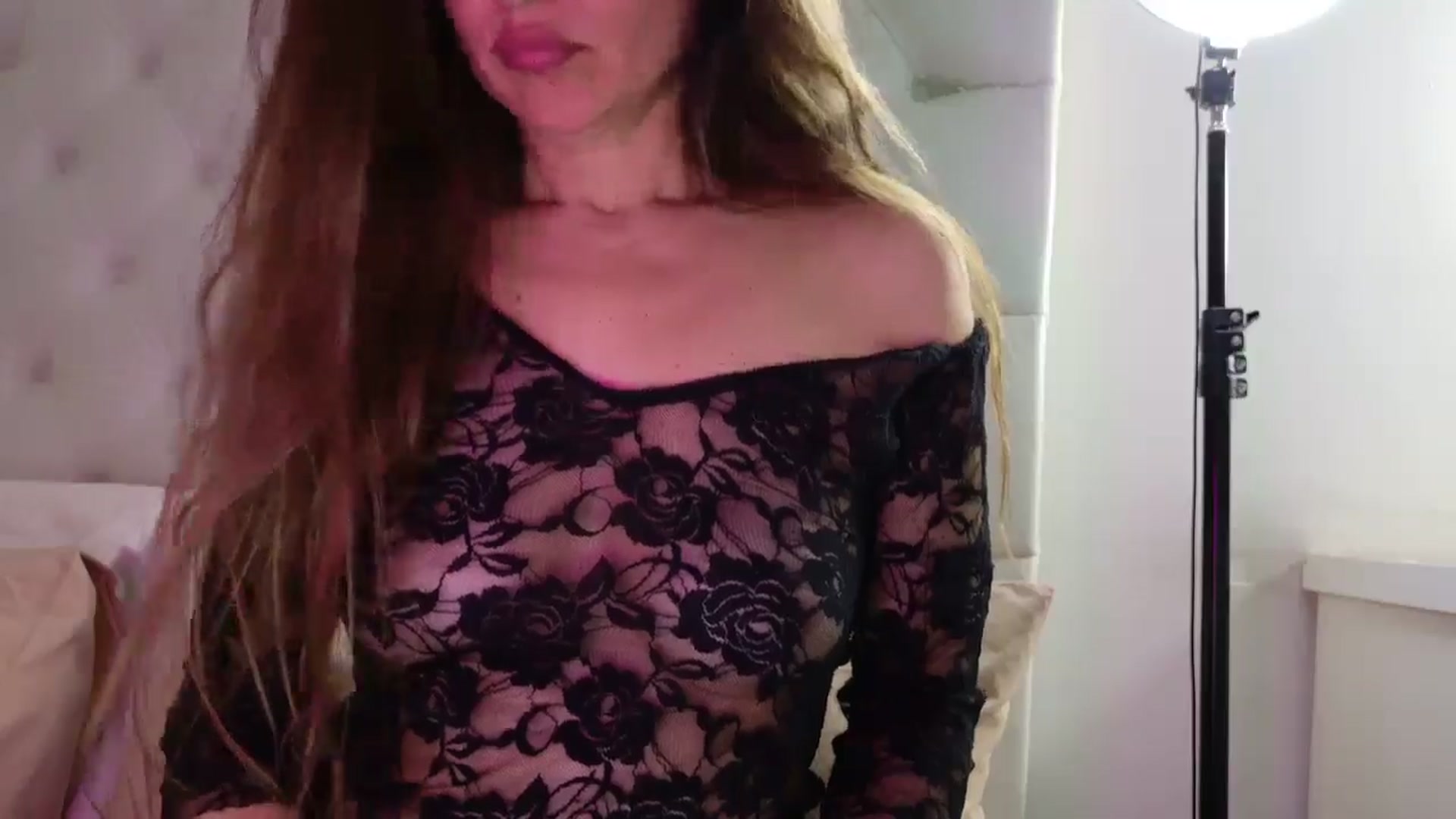 Gallery image thumbnail from DANIELLE's myfreecams stream on, 04/16/2025, 07:32 image 2 of 20