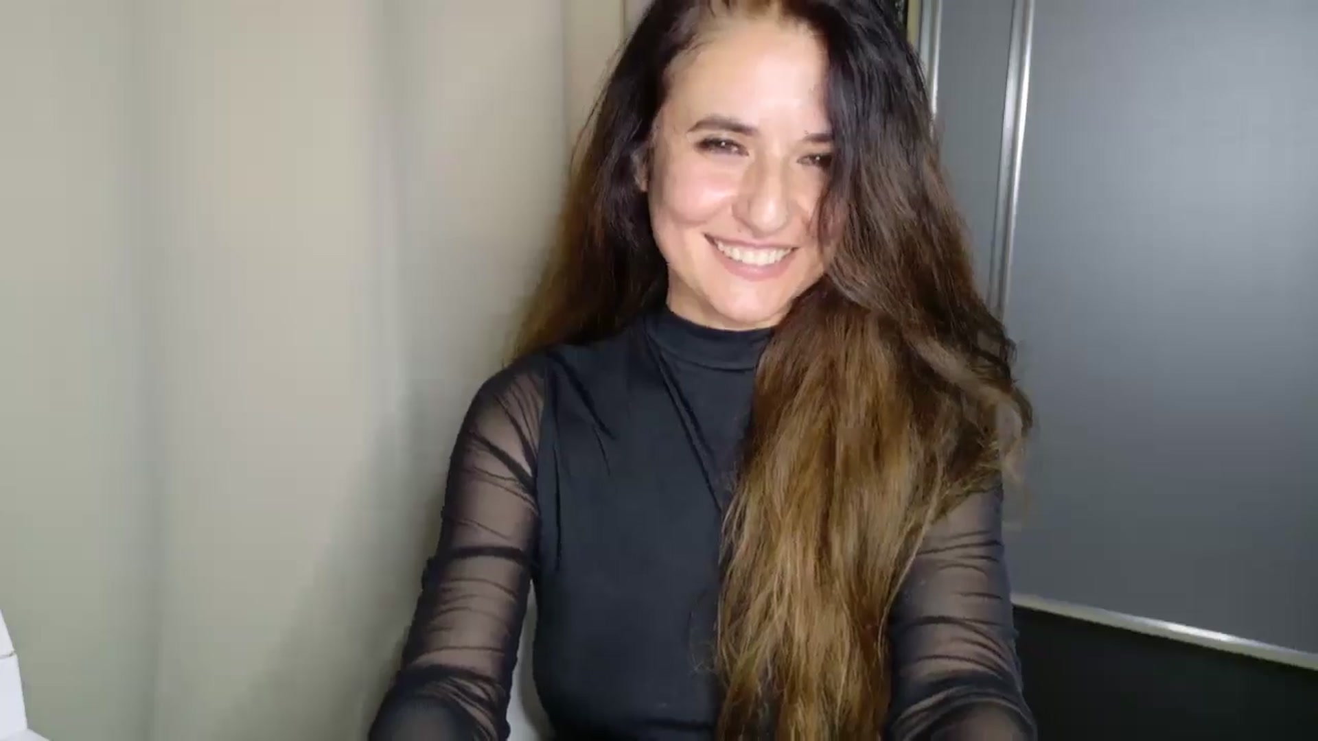 Gallery image thumbnail from DANIELLE's myfreecams stream on, 04/19/2025, 07:23 image 9 of 20