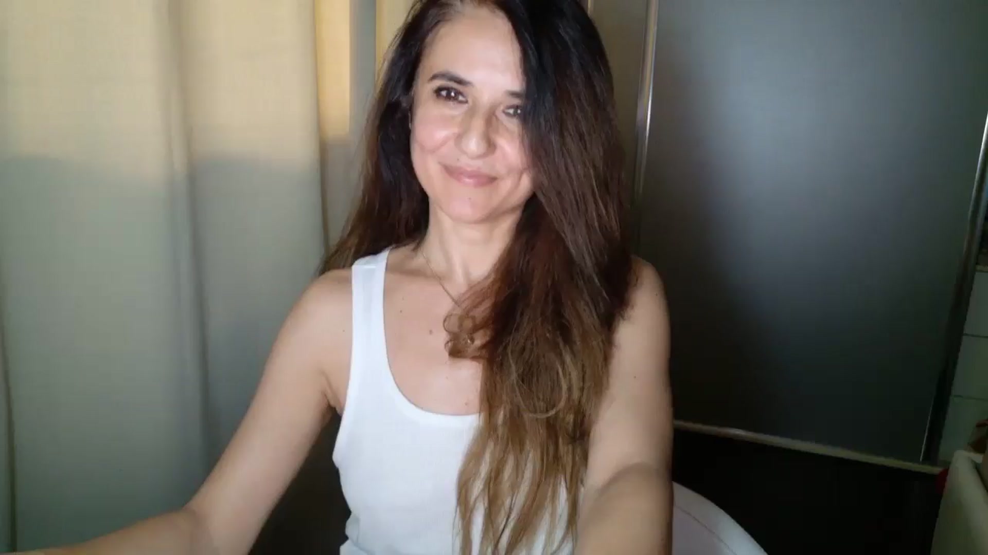 Gallery image thumbnail from DANIELLE's myfreecams stream on, 04/19/2025, 10:17 image 3 of 20