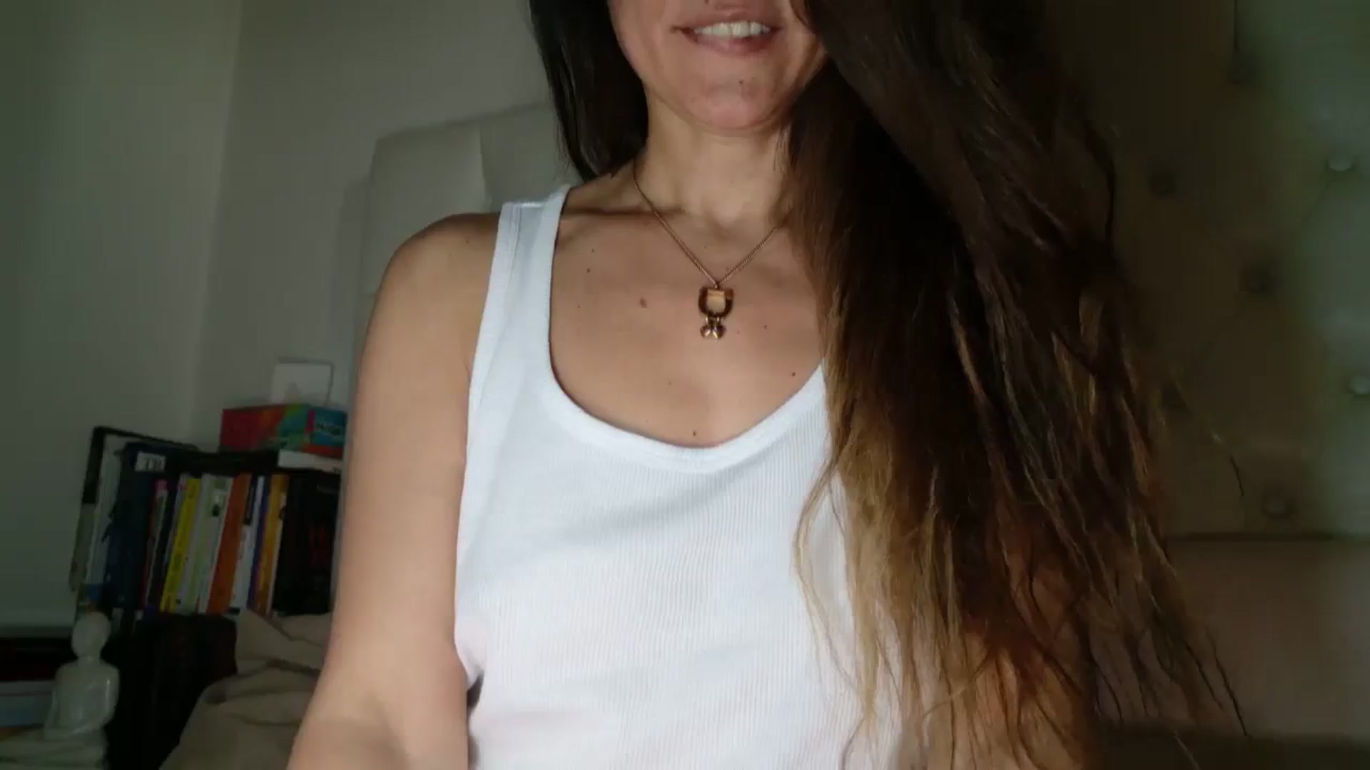 Gallery image thumbnail from DANIELLE's myfreecams stream on, 04/19/2025, 10:17 image 6 of 20