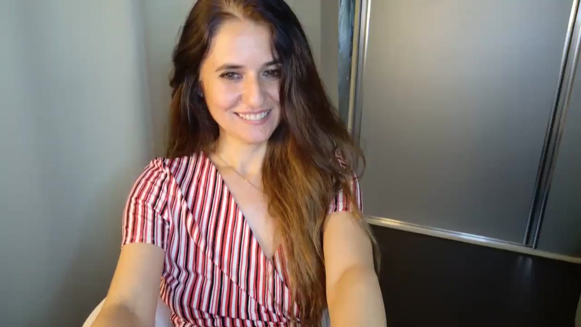 Gallery image thumbnail from DANIELLE's myfreecams stream on, 04/20/2025, 07:16 image 2 of 20