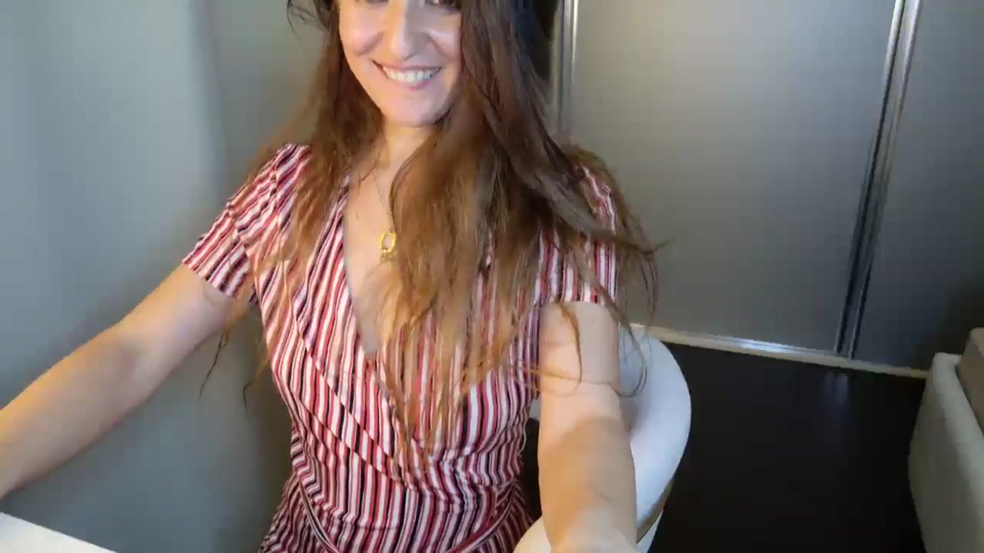 Gallery image thumbnail from DANIELLE's myfreecams stream on, 04/20/2025, 07:16 image 16 of 20