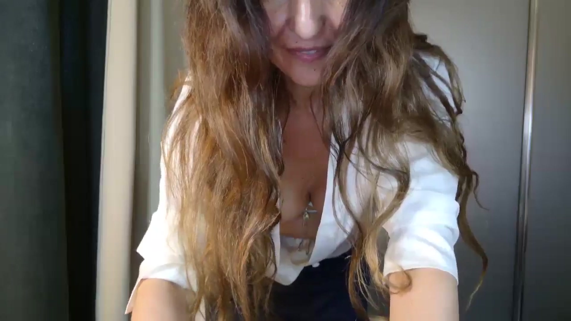 Gallery image thumbnail from DANIELLE's myfreecams stream on, 04/26/2025, 05:56 image 12 of 20