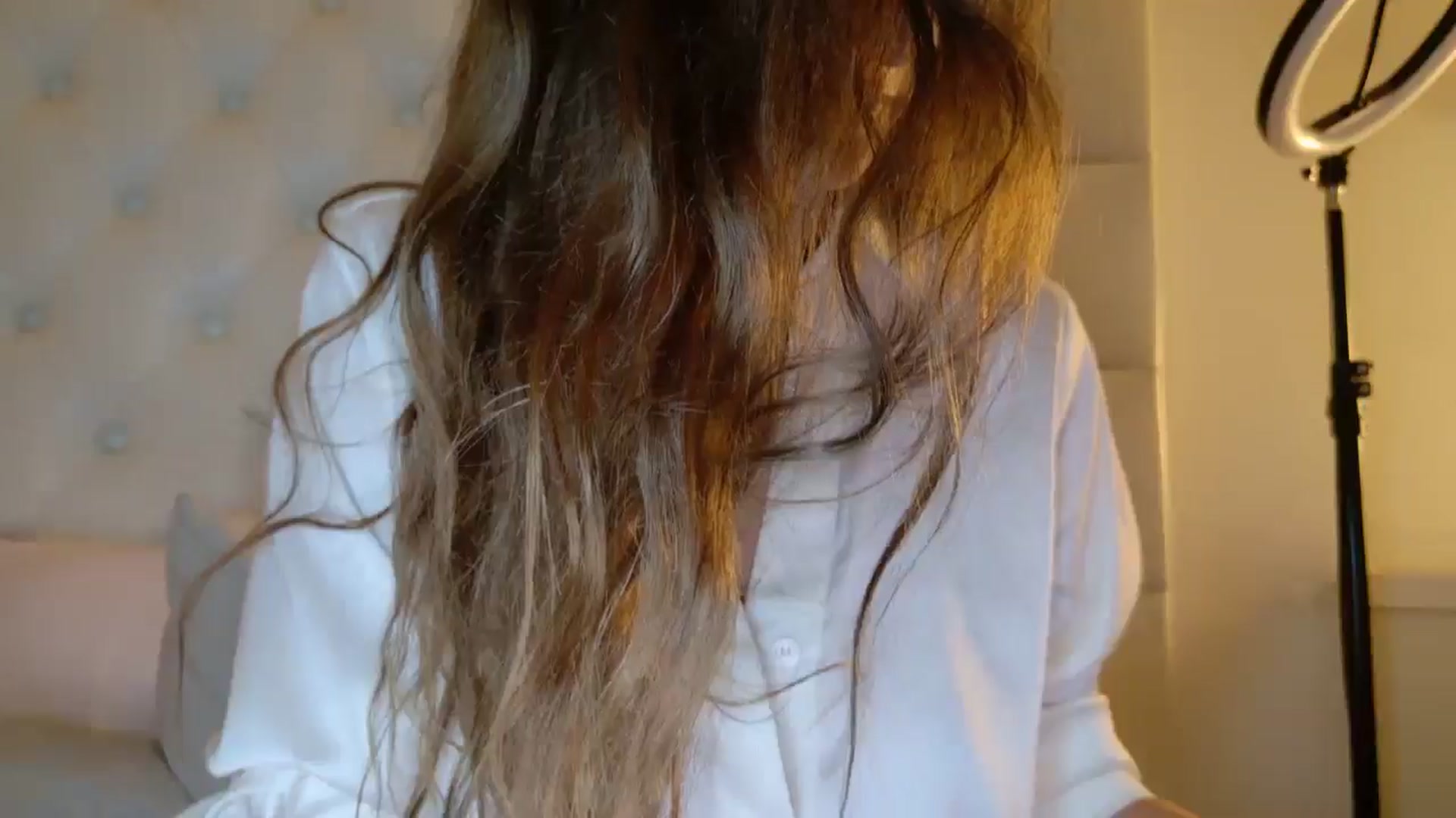 Gallery image thumbnail from DANIELLE's myfreecams stream on, 04/26/2025, 09:33 image 9 of 20