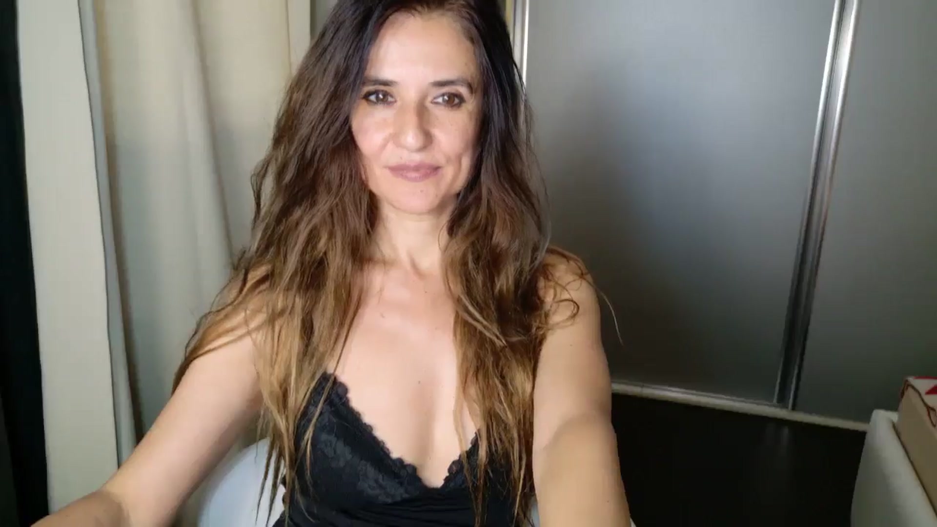 Gallery image thumbnail from DANIELLE's myfreecams stream on, 05/03/2025, 05:17 image 15 of 20