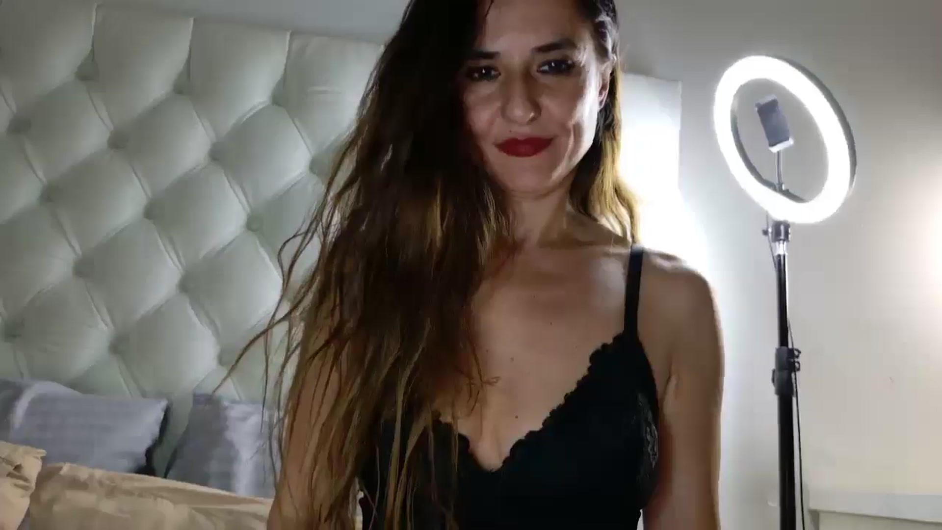 Gallery image thumbnail from DANIELLE's myfreecams stream on, 05/03/2025, 07:29 image 5 of 20