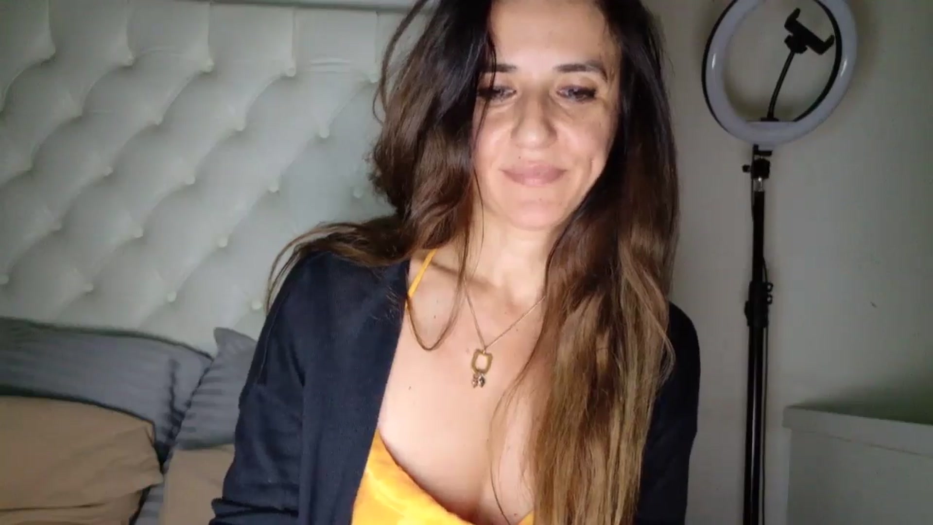 Gallery image thumbnail from DANIELLE's myfreecams stream on, 05/04/2025, 06:15 image 7 of 20