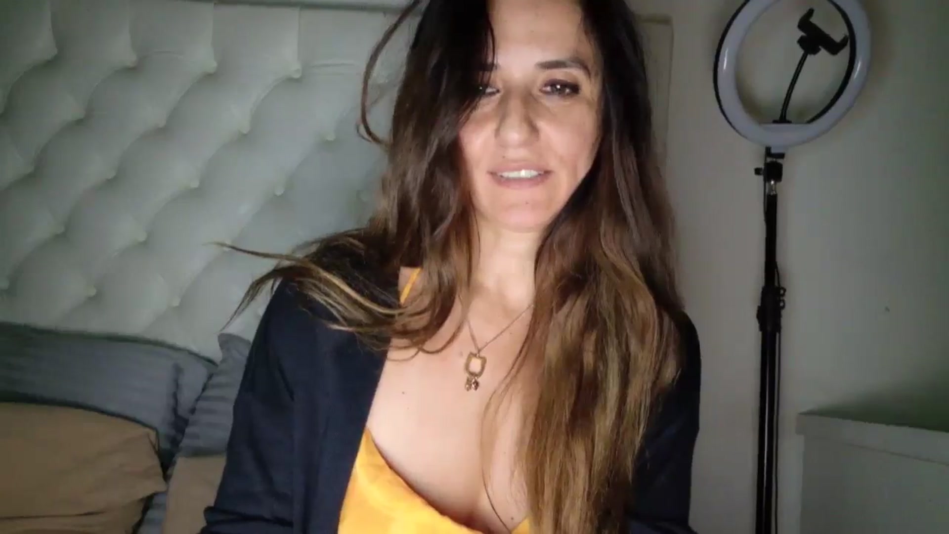 Gallery image thumbnail from DANIELLE's myfreecams stream on, 05/04/2025, 06:15 image 8 of 20