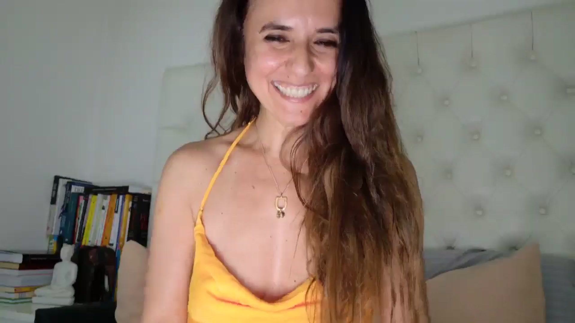 Gallery image thumbnail from DANIELLE's myfreecams stream on, 05/04/2025, 10:34 image 7 of 20