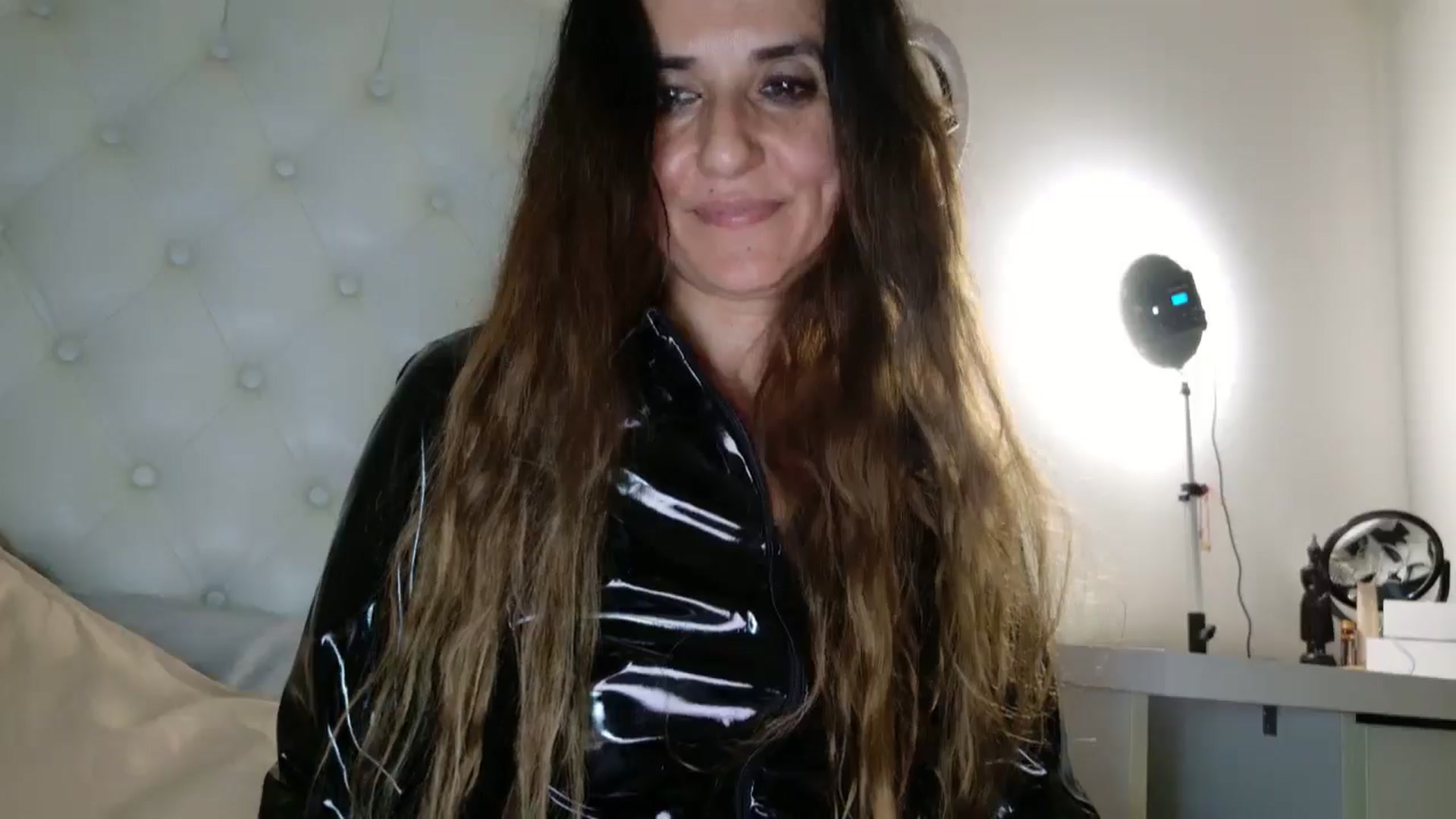 Gallery image thumbnail from DANIELLE's myfreecams stream on, 05/04/2025, 13:14 image 19 of 20