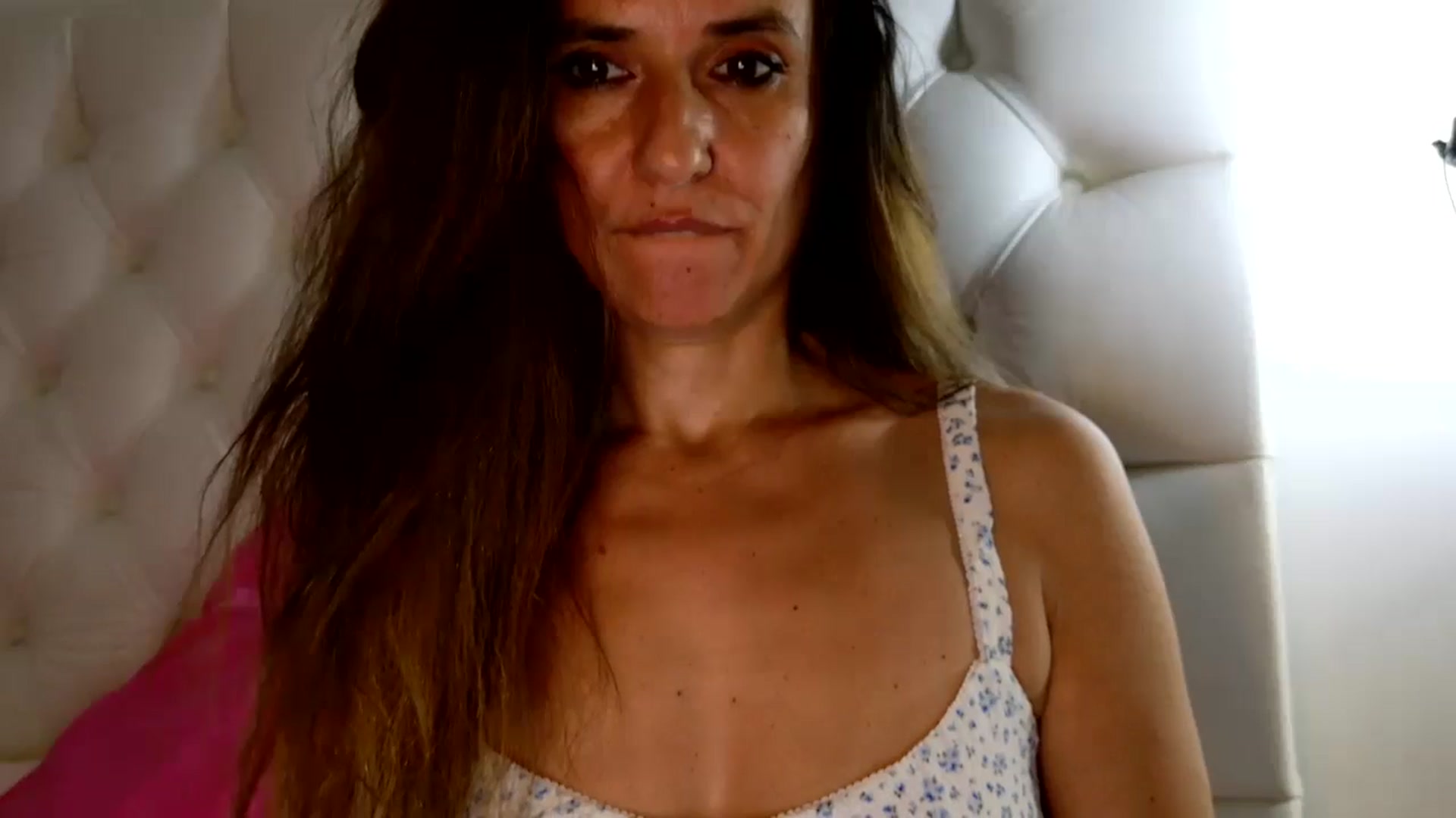 Gallery image thumbnail from DANIELLE's myfreecams stream on, 05/13/2025, 07:48 image 3 of 20