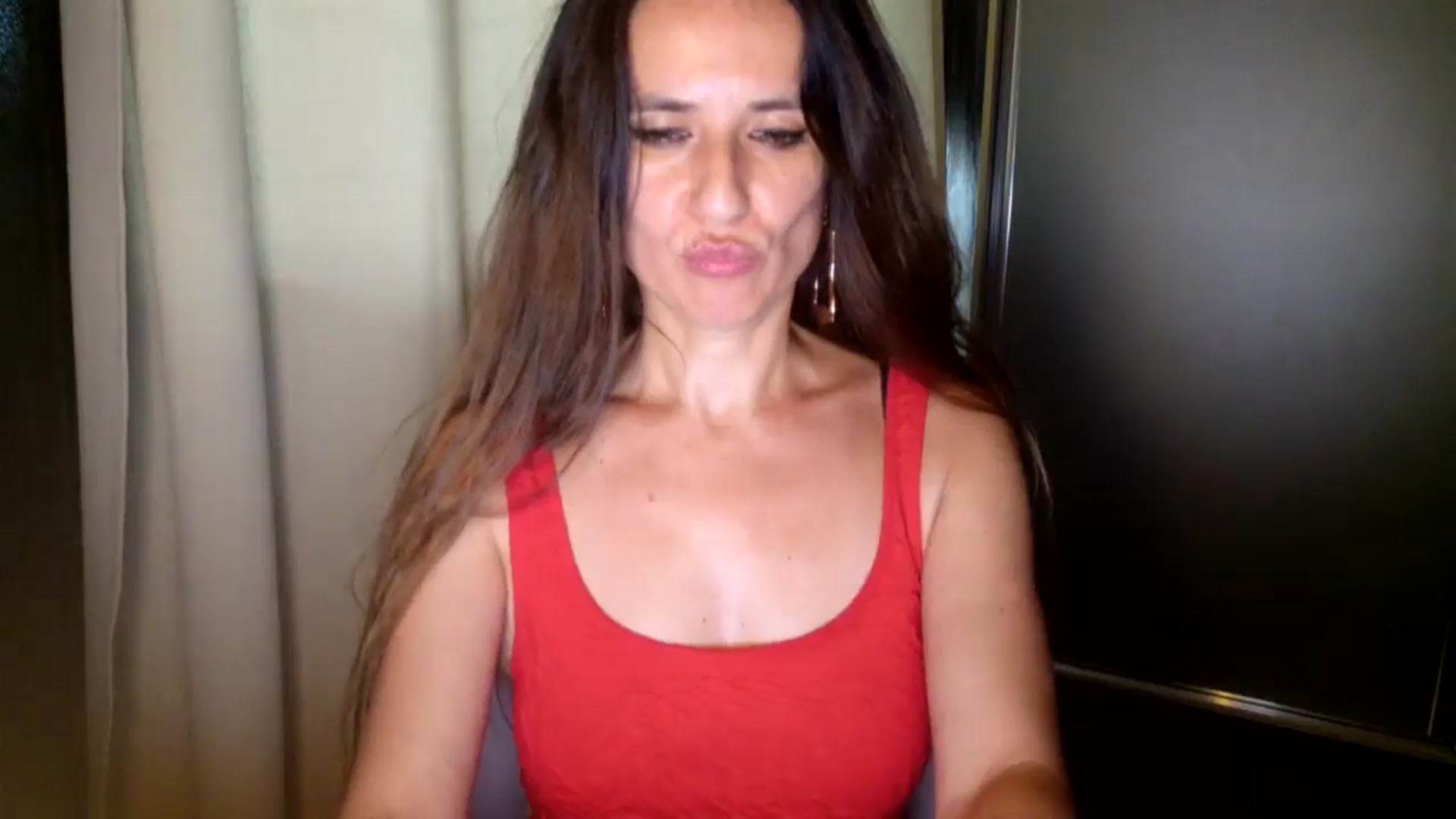 Gallery image thumbnail from DANIELLE's myfreecams stream on, 05/14/2025, 08:37 image 6 of 20