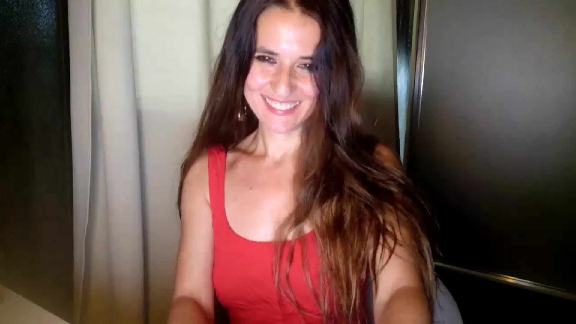 Gallery image thumbnail from DANIELLE's myfreecams stream on, 05/14/2025, 08:37 image 4 of 20