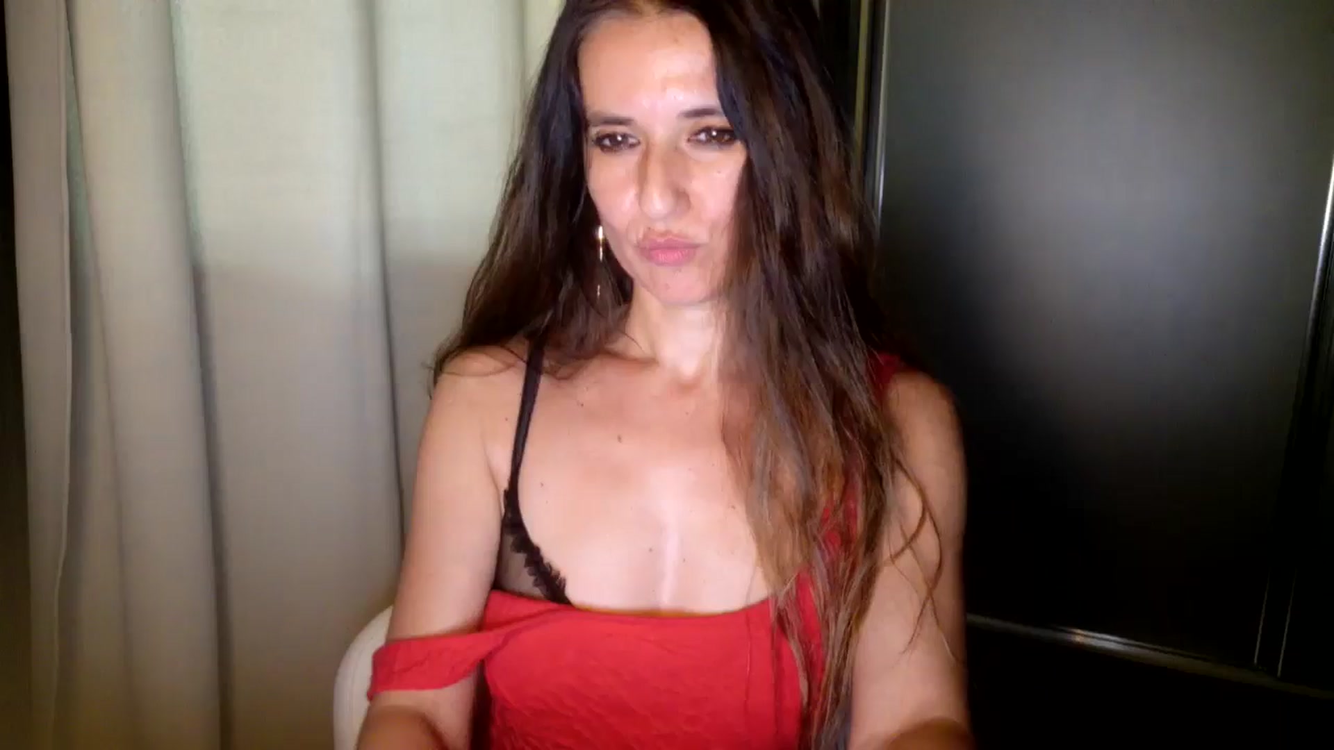 Gallery image thumbnail from DANIELLE's myfreecams stream on, 05/14/2025, 08:37 image 12 of 20