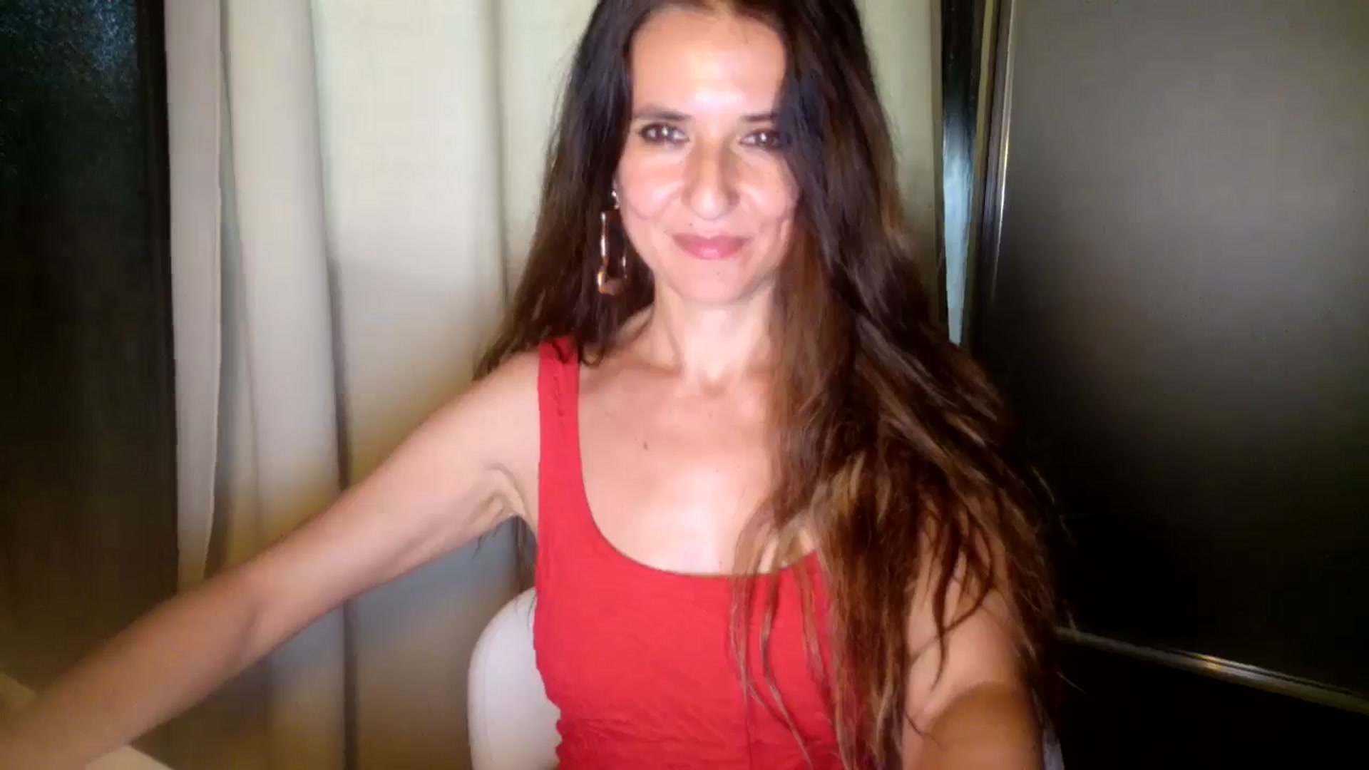 Gallery image thumbnail from DANIELLE's myfreecams stream on, 05/14/2025, 08:37 image 3 of 20