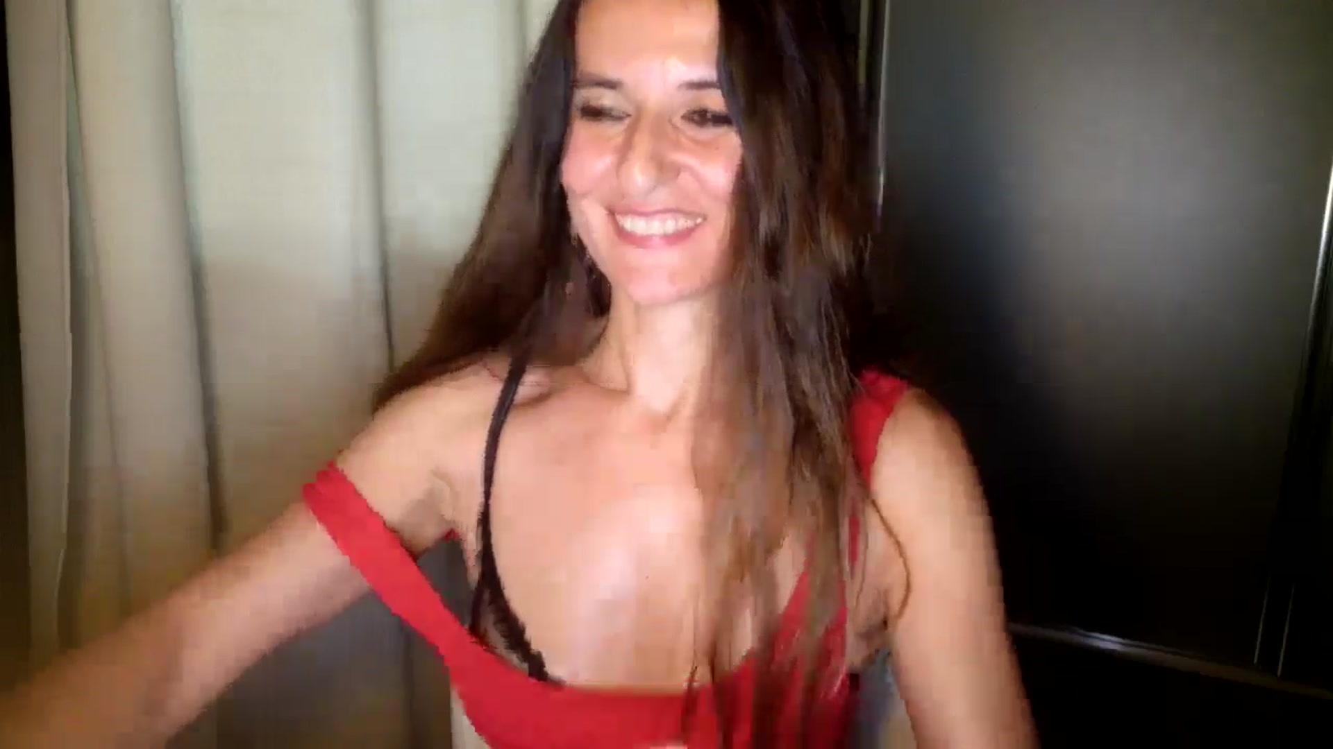 Gallery image thumbnail from DANIELLE's myfreecams stream on, 05/14/2025, 08:37 image 14 of 20