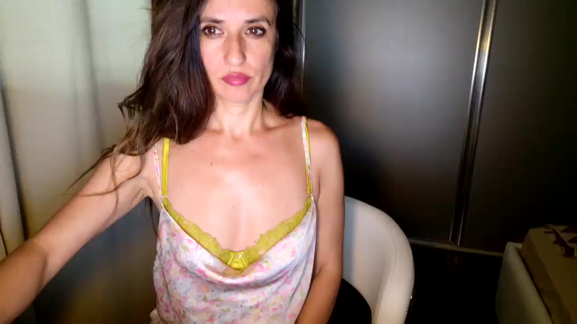 Gallery image thumbnail from DANIELLE's myfreecams stream on, 05/15/2025, 09:46 image 1 of 20