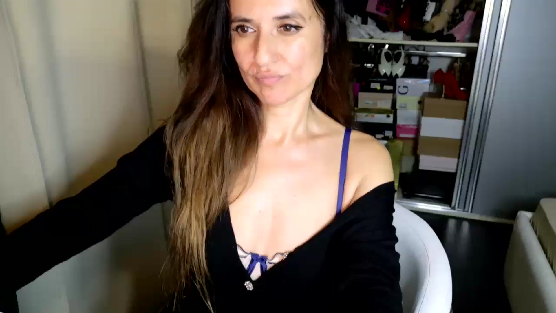 Gallery image thumbnail from DANIELLE's myfreecams stream on, 05/17/2025, 06:06 image 20 of 20
