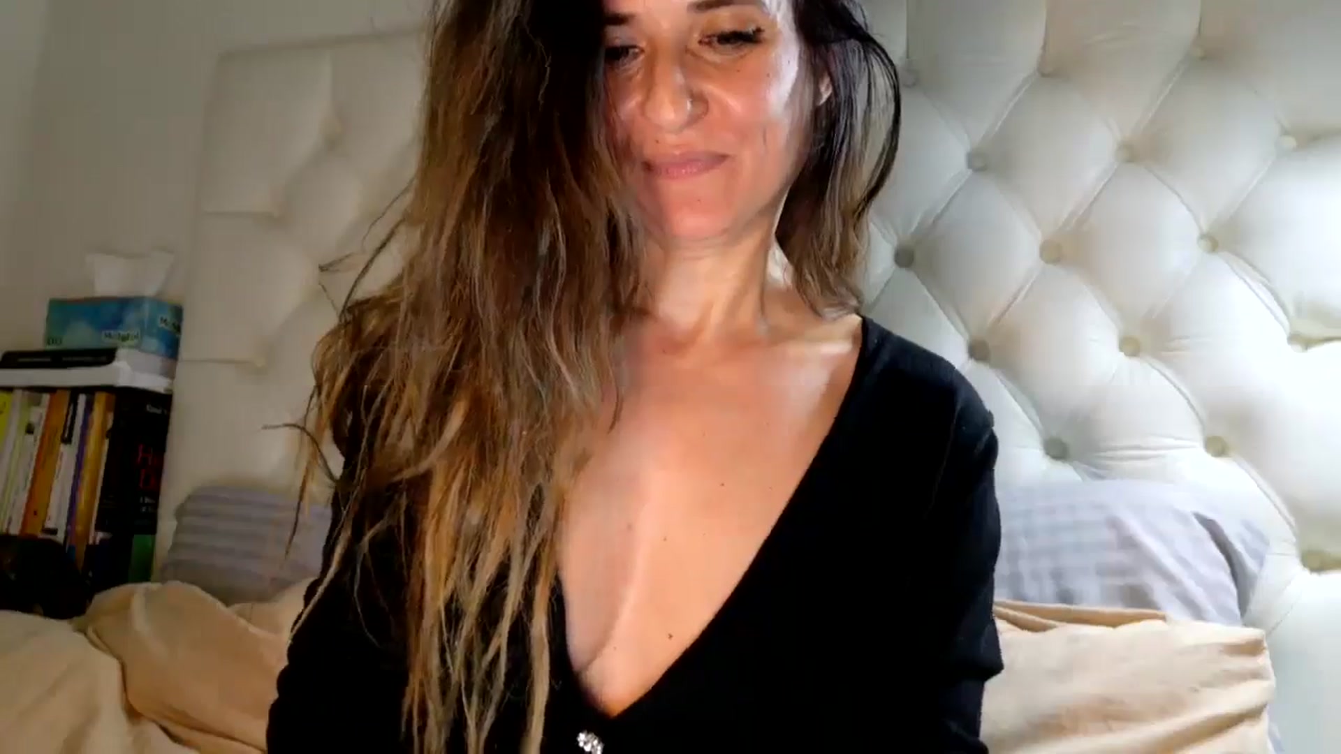 Gallery image thumbnail from DANIELLE's myfreecams stream on, 05/17/2025, 07:57 image 18 of 20