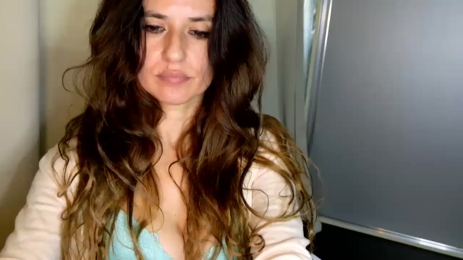 Gallery image thumbnail from DANIELLE's myfreecams stream on, 05/19/2025, 06:27 image 8 of 20