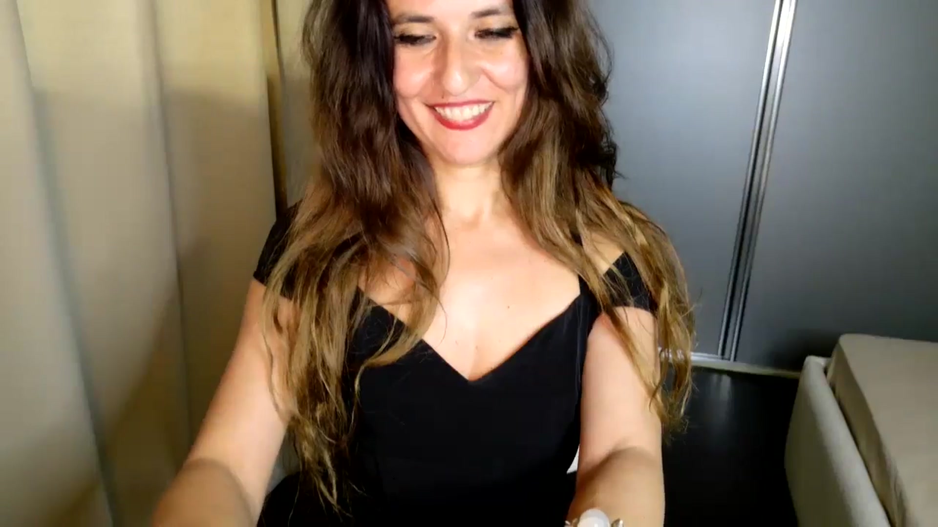 Gallery image thumbnail from DANIELLE's myfreecams stream on, 05/19/2025, 10:26 image 8 of 20