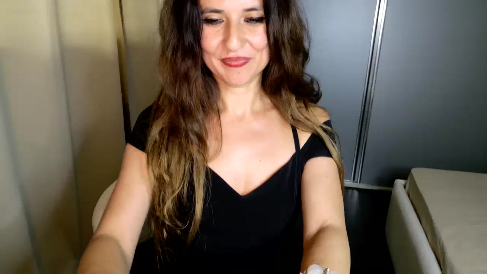Gallery image thumbnail from DANIELLE's myfreecams stream on, 05/19/2025, 10:26 image 11 of 20
