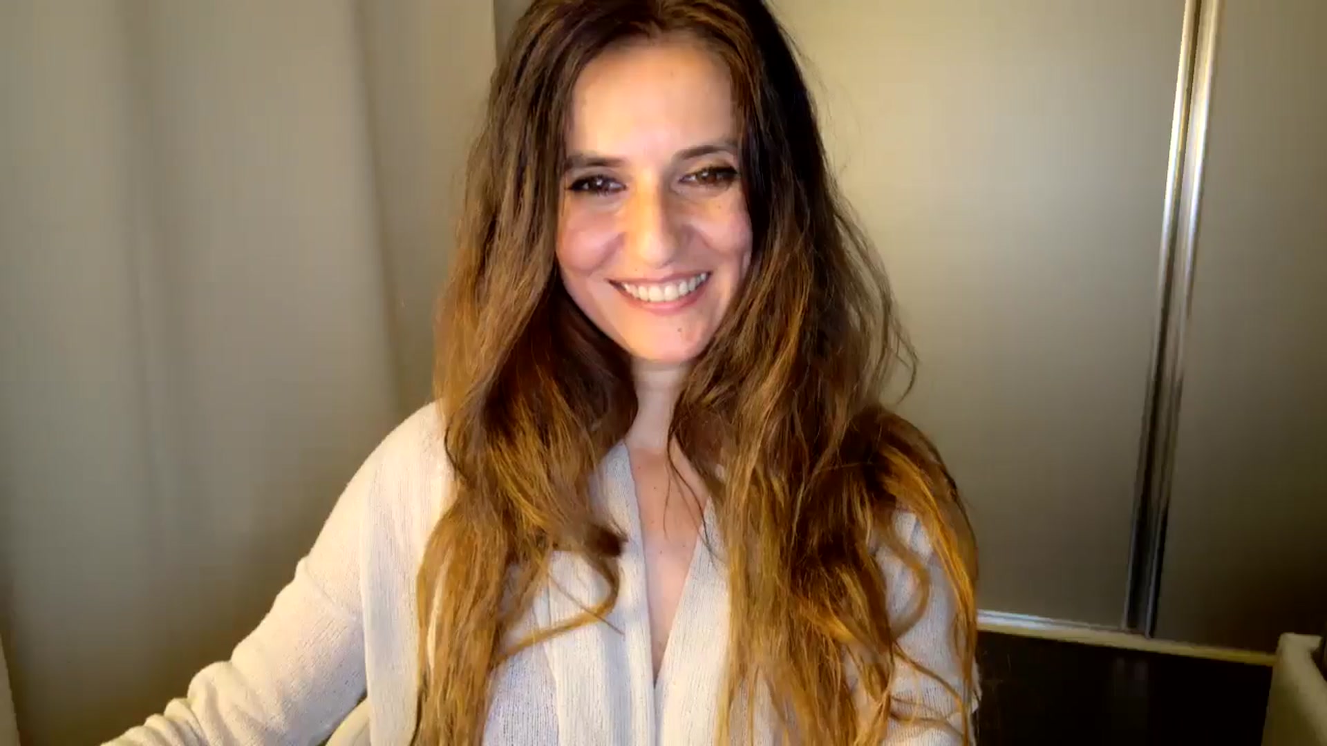 Gallery image thumbnail from DANIELLE's myfreecams stream on, 05/26/2025, 04:17 image 2 of 20