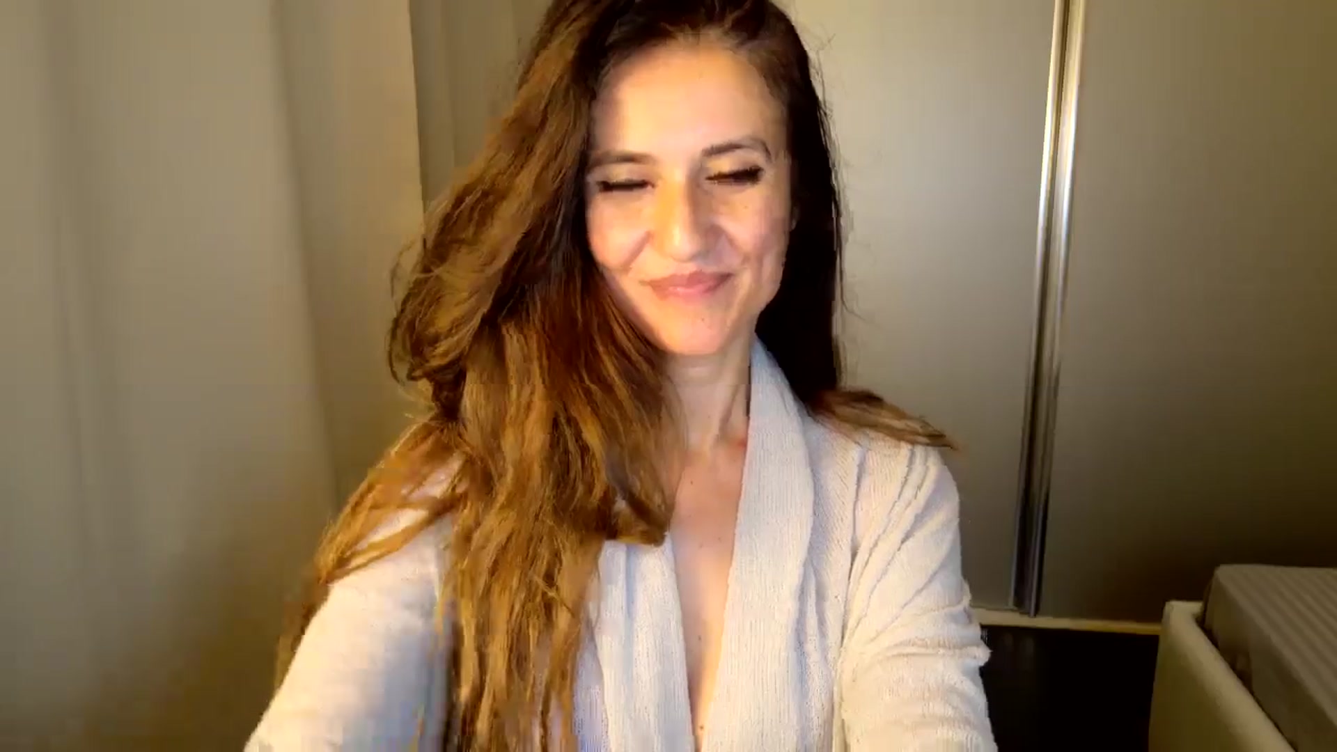 Gallery image thumbnail from DANIELLE's myfreecams stream on, 05/26/2025, 04:17 image 17 of 20
