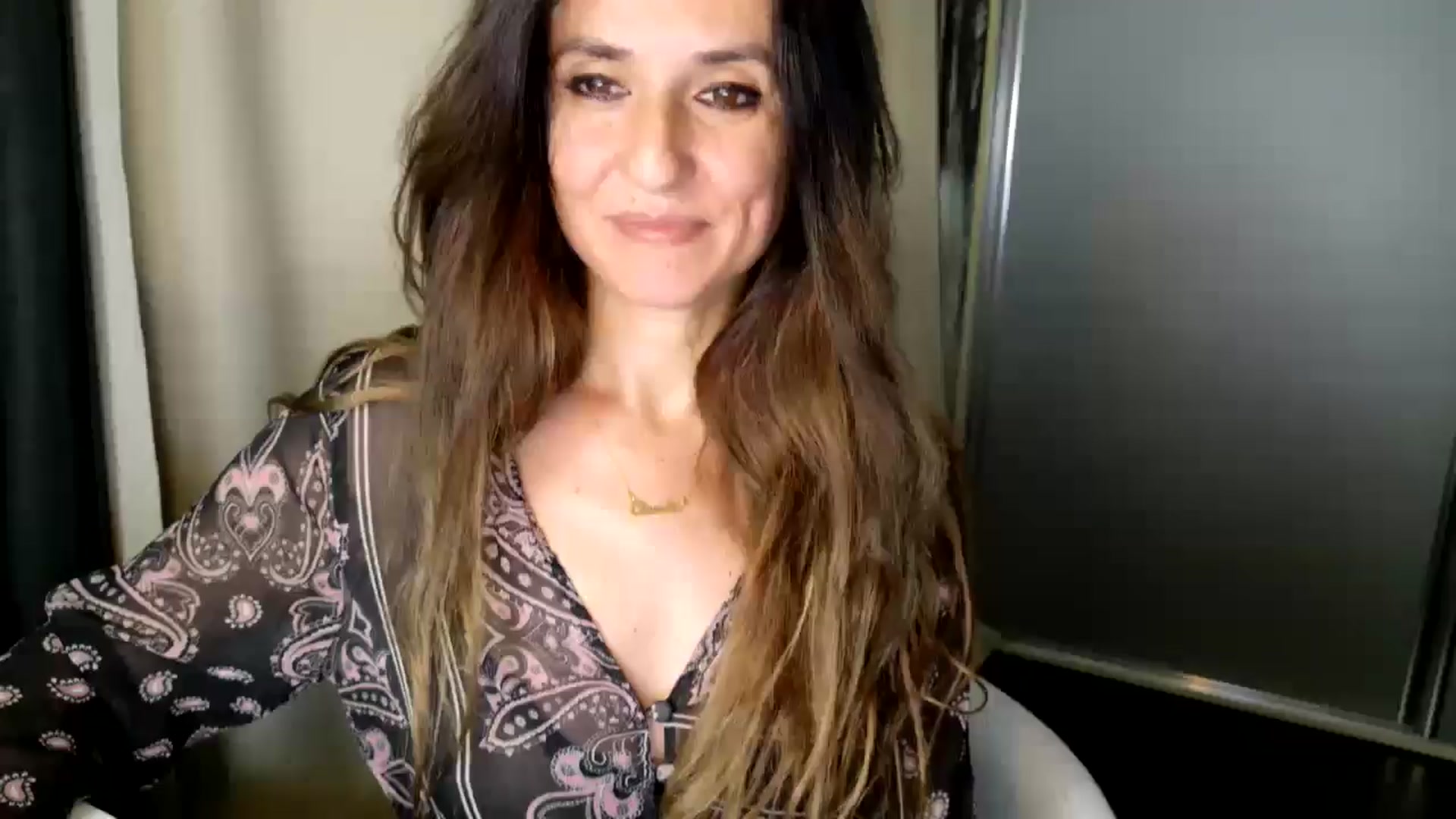 Gallery image thumbnail from DANIELLE's myfreecams stream on, 05/27/2025, 05:44 image 4 of 20