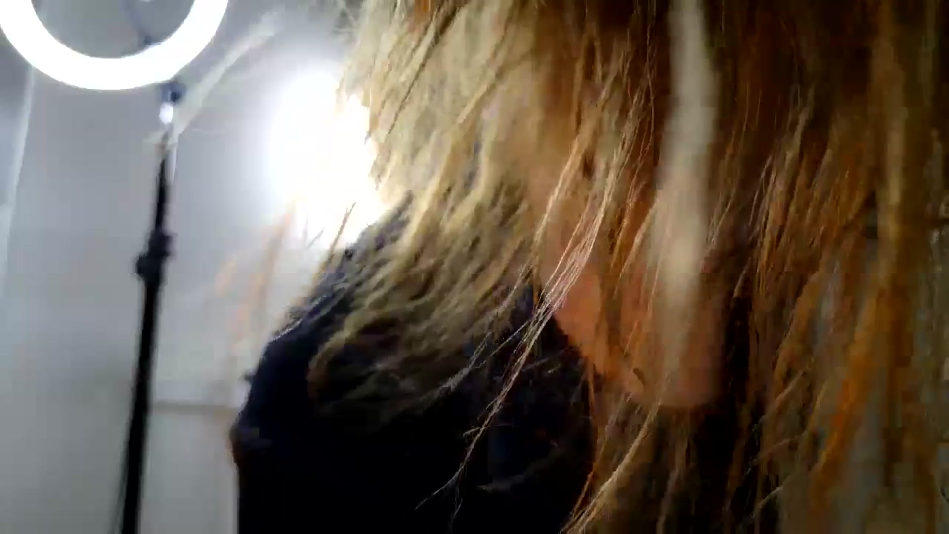 Gallery image thumbnail from DANIELLE's myfreecams stream on, 05/27/2025, 19:30 image 12 of 20