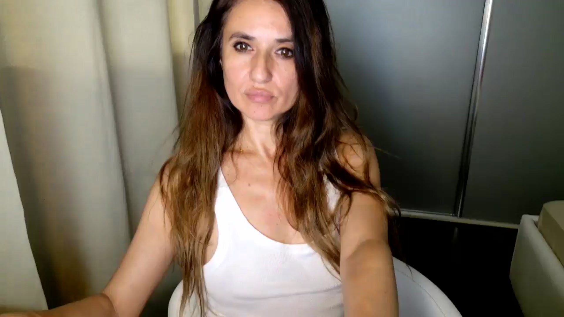 Gallery image thumbnail from DANIELLE's myfreecams stream on, 05/28/2025, 07:00 image 3 of 20