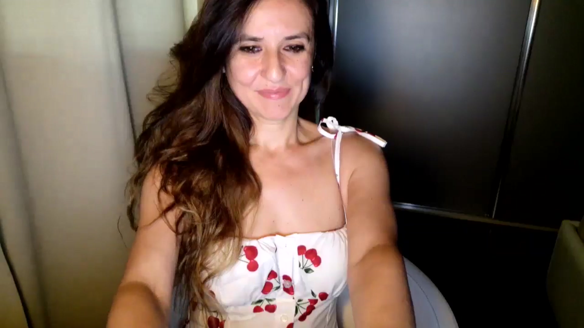 Gallery image thumbnail from DANIELLE's myfreecams stream on, 05/29/2025, 04:53 image 12 of 20