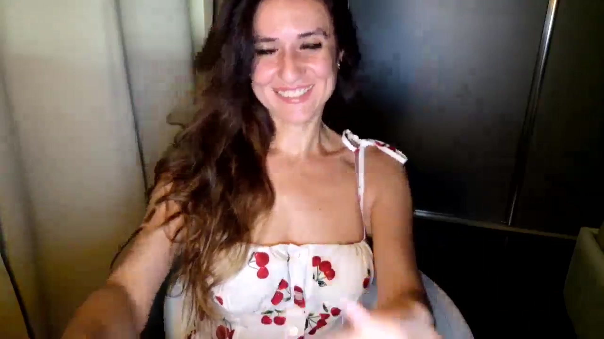 Gallery image thumbnail from DANIELLE's myfreecams stream on, 05/29/2025, 04:53 image 10 of 20