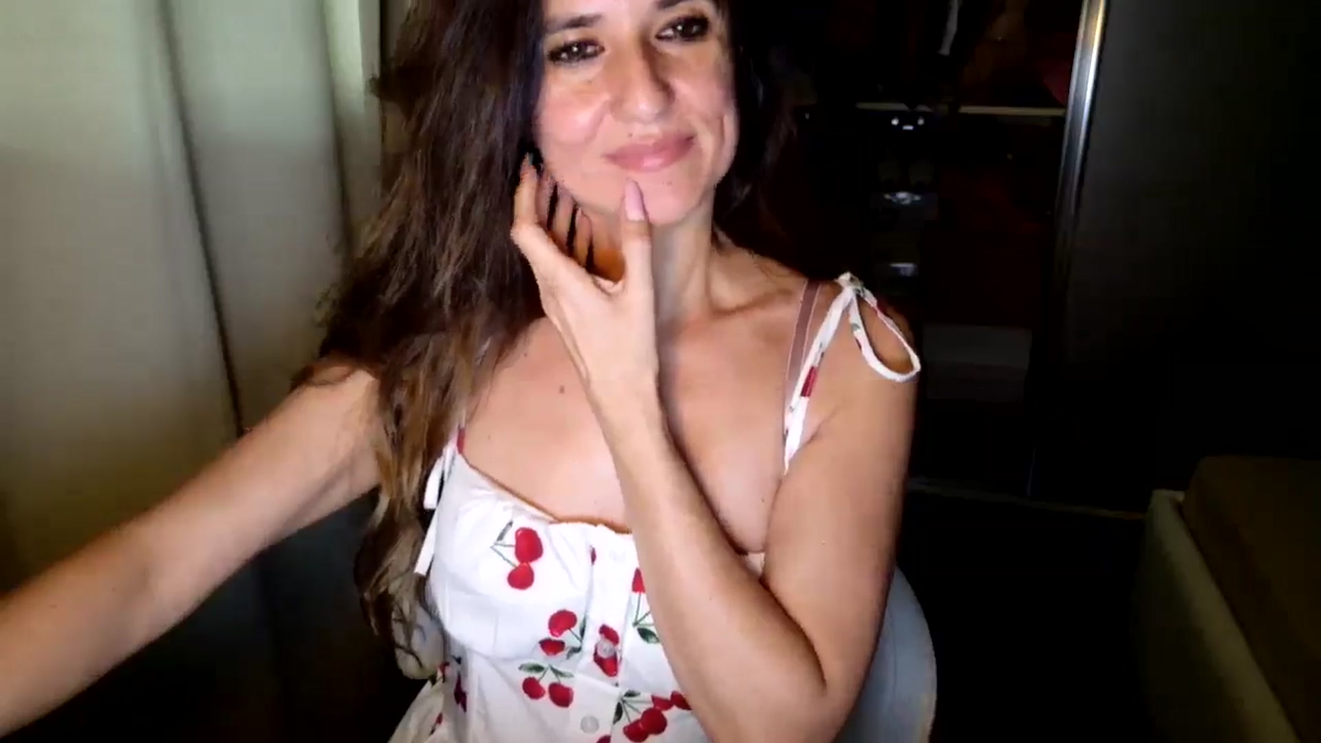 Gallery image thumbnail from DANIELLE's myfreecams stream on, 05/29/2025, 06:26 image 12 of 20