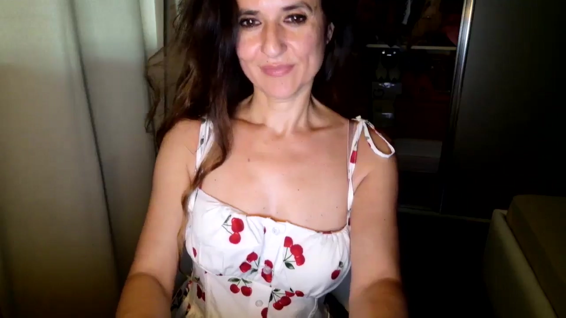 Gallery image thumbnail from DANIELLE's myfreecams stream on, 05/29/2025, 06:26 image 7 of 20