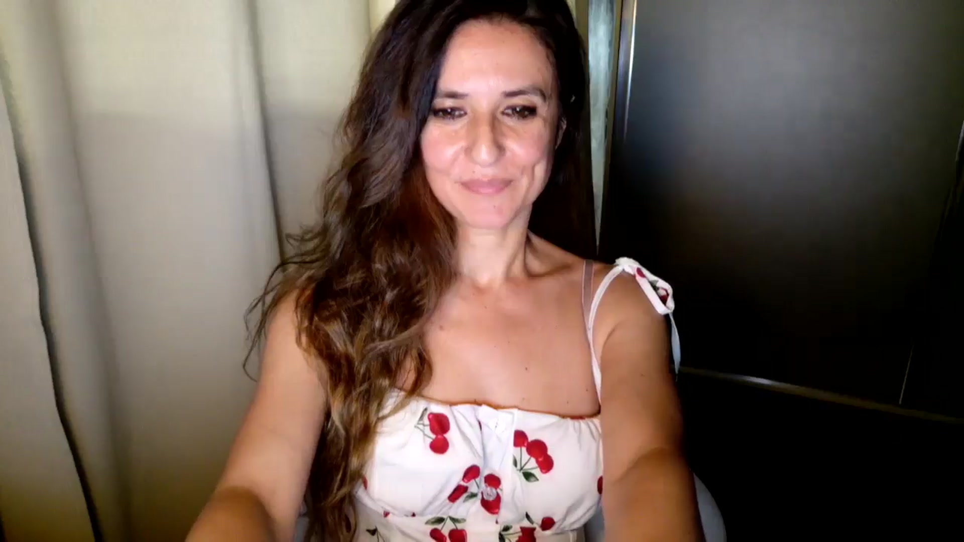 Gallery image thumbnail from DANIELLE's myfreecams stream on, 05/29/2025, 07:35 image 18 of 20