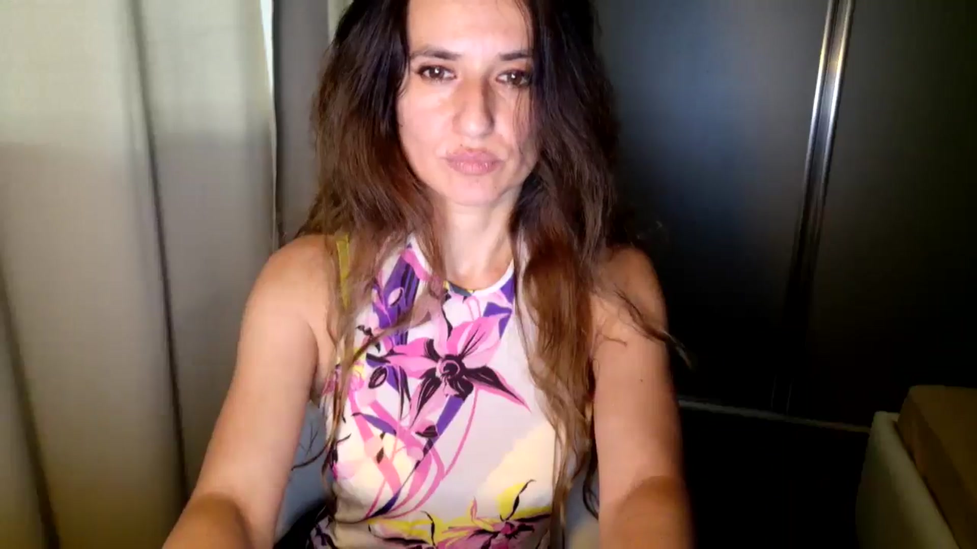 Gallery image thumbnail from DANIELLE's myfreecams stream on, 05/31/2025, 07:25 image 3 of 20