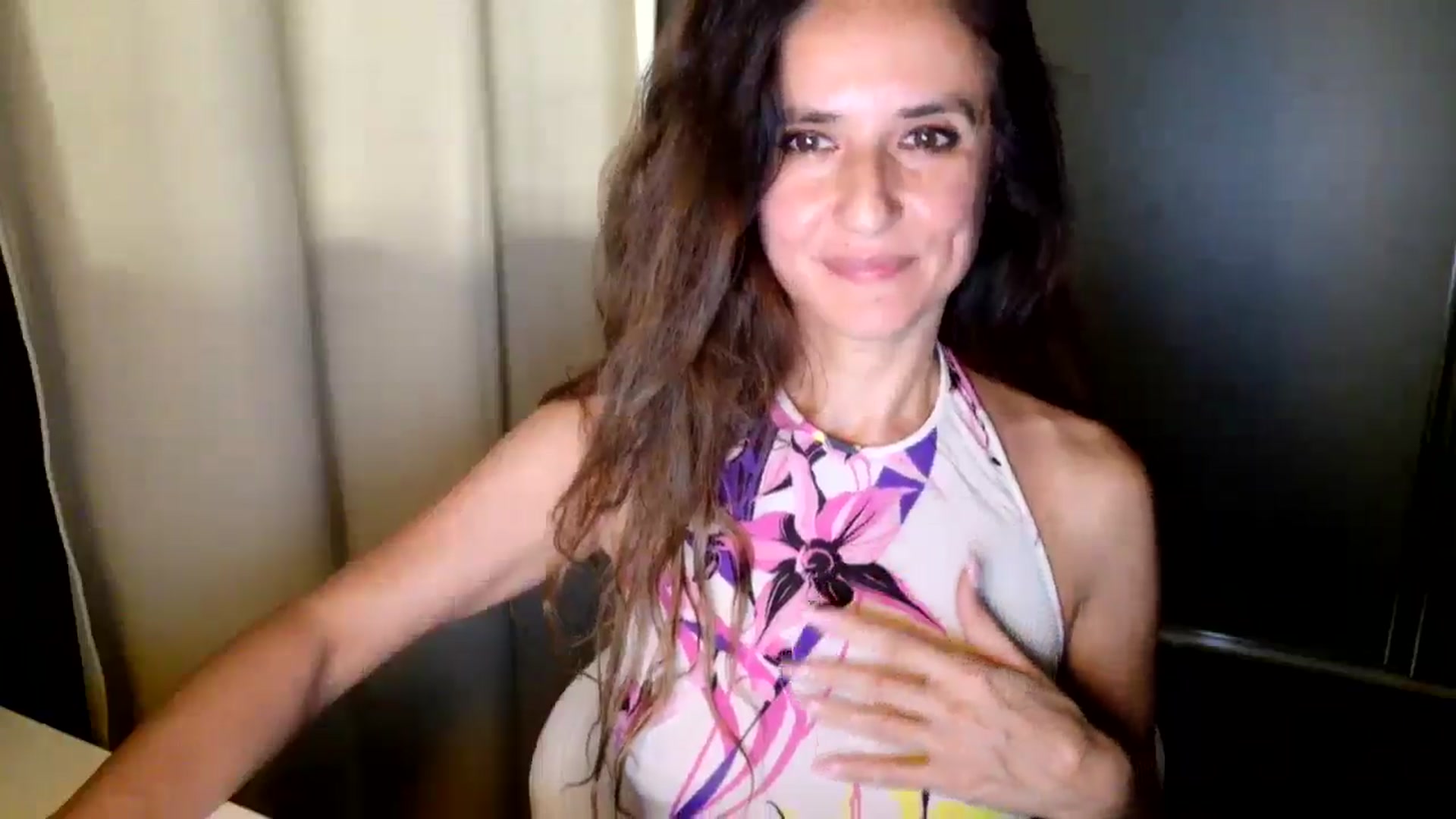 Gallery image thumbnail from DANIELLE's myfreecams stream on, 05/31/2025, 10:25 image 6 of 20